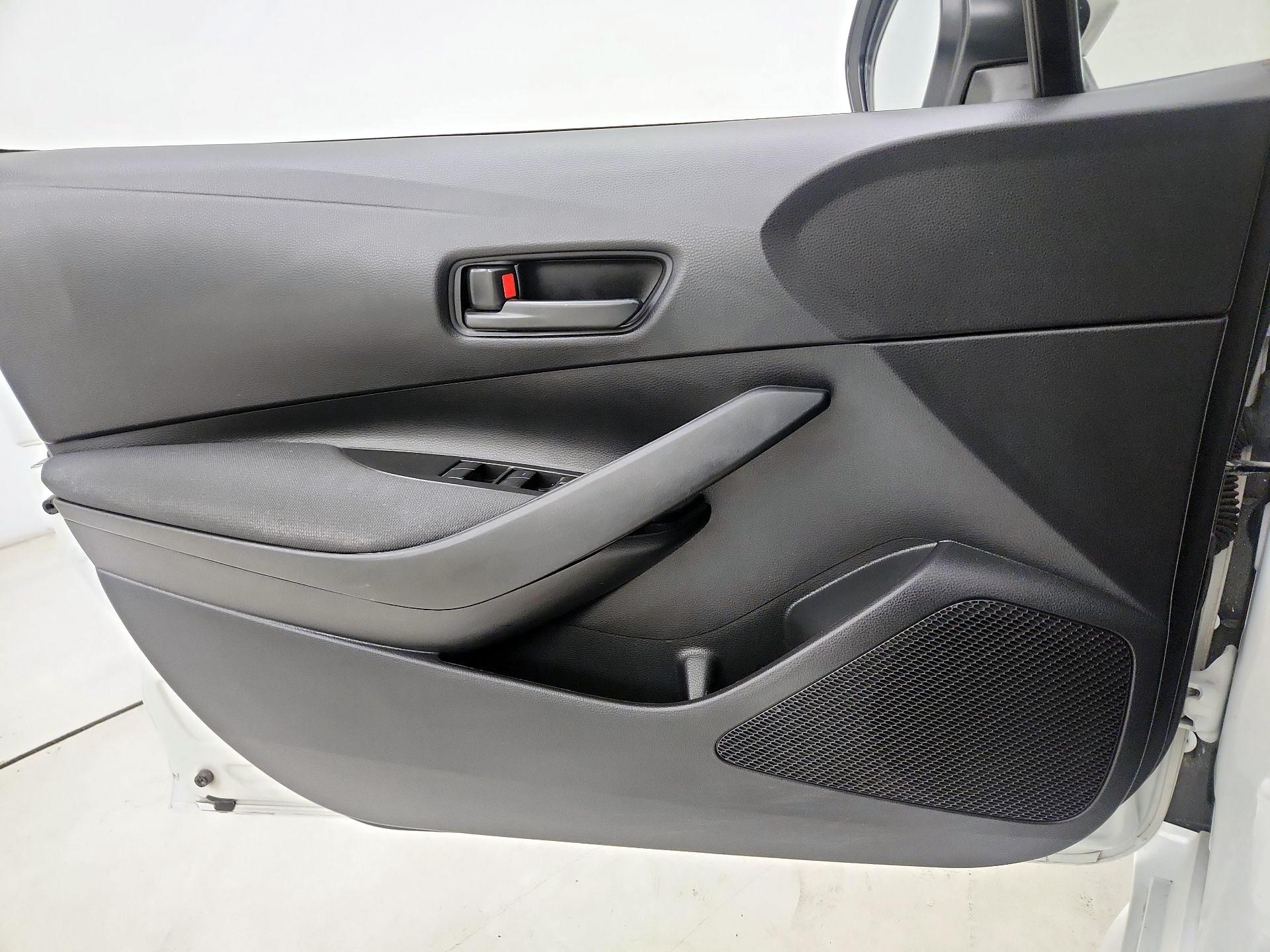 Thumbnail: 2022 Toyota Corolla - 12