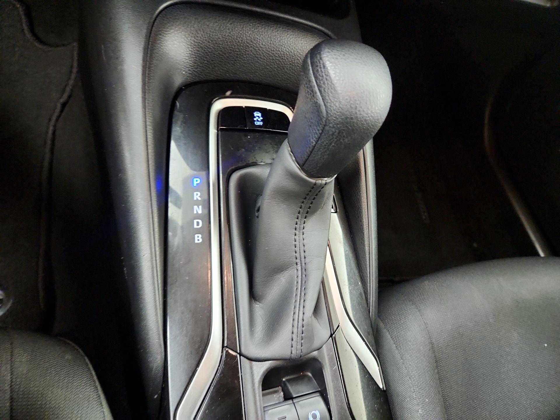 Thumbnail: 2022 Toyota Corolla - 17