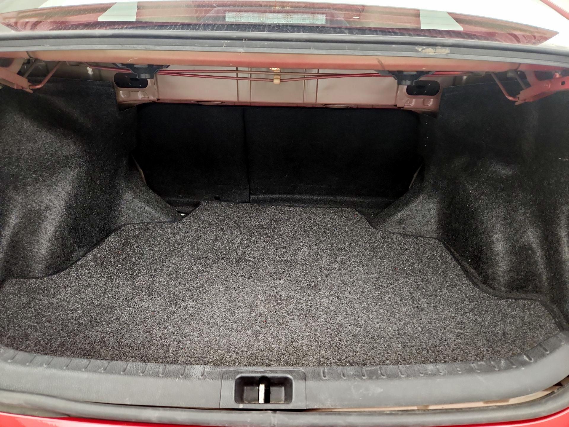 Thumbnail: 2016 Toyota Corolla - 16