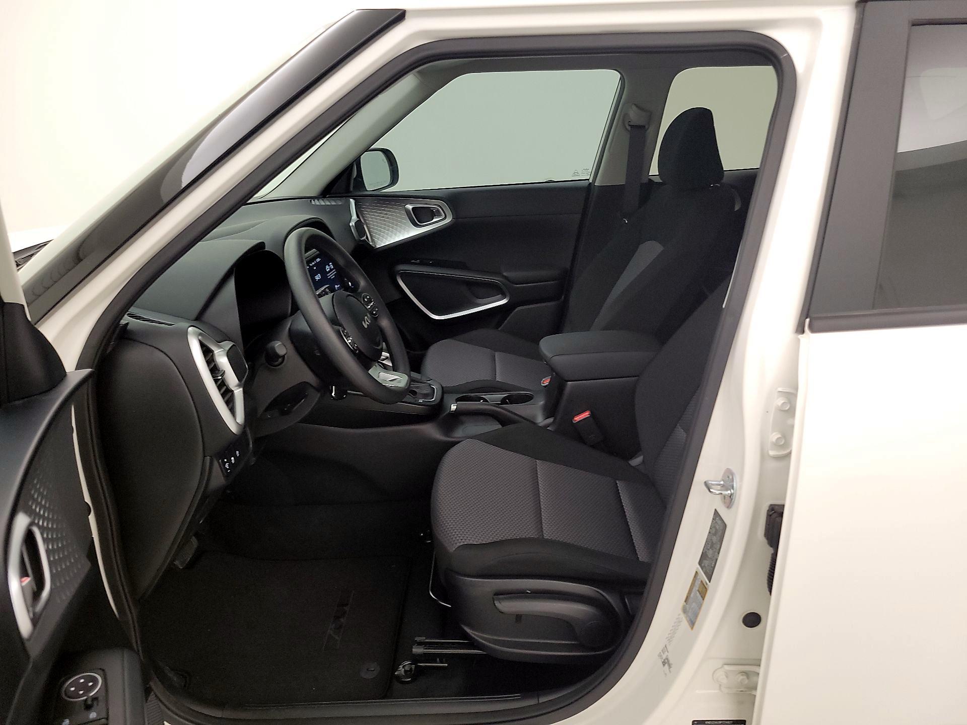 Thumbnail: 2023 Kia Soul - 11