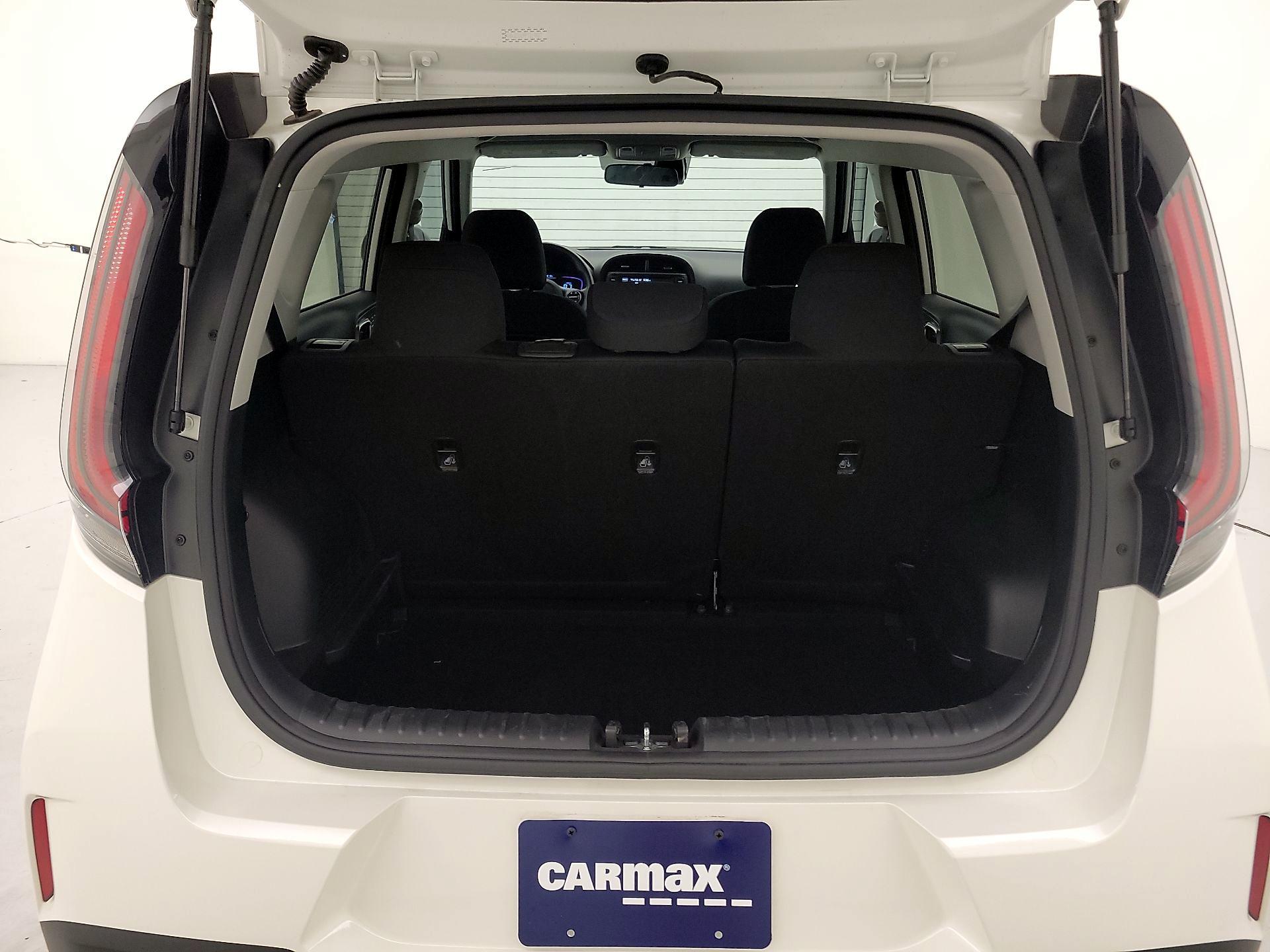 Thumbnail: 2023 Kia Soul - 20