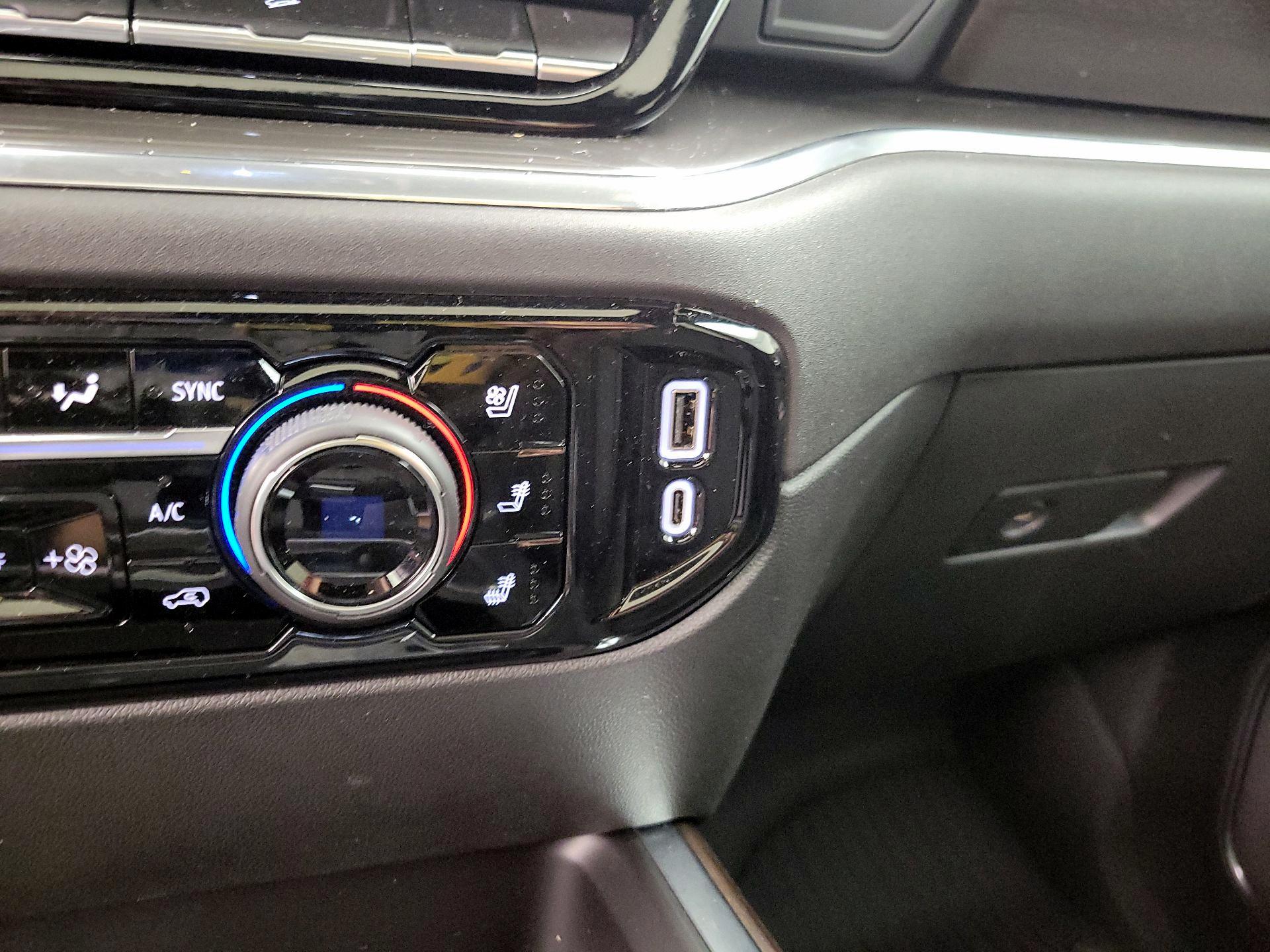 Thumbnail: 2024 Chevrolet Silverado 2500 - 19