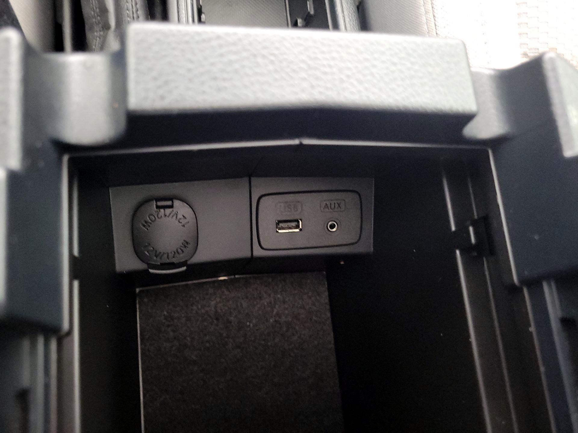 Thumbnail: 2015 Subaru Forester - 18