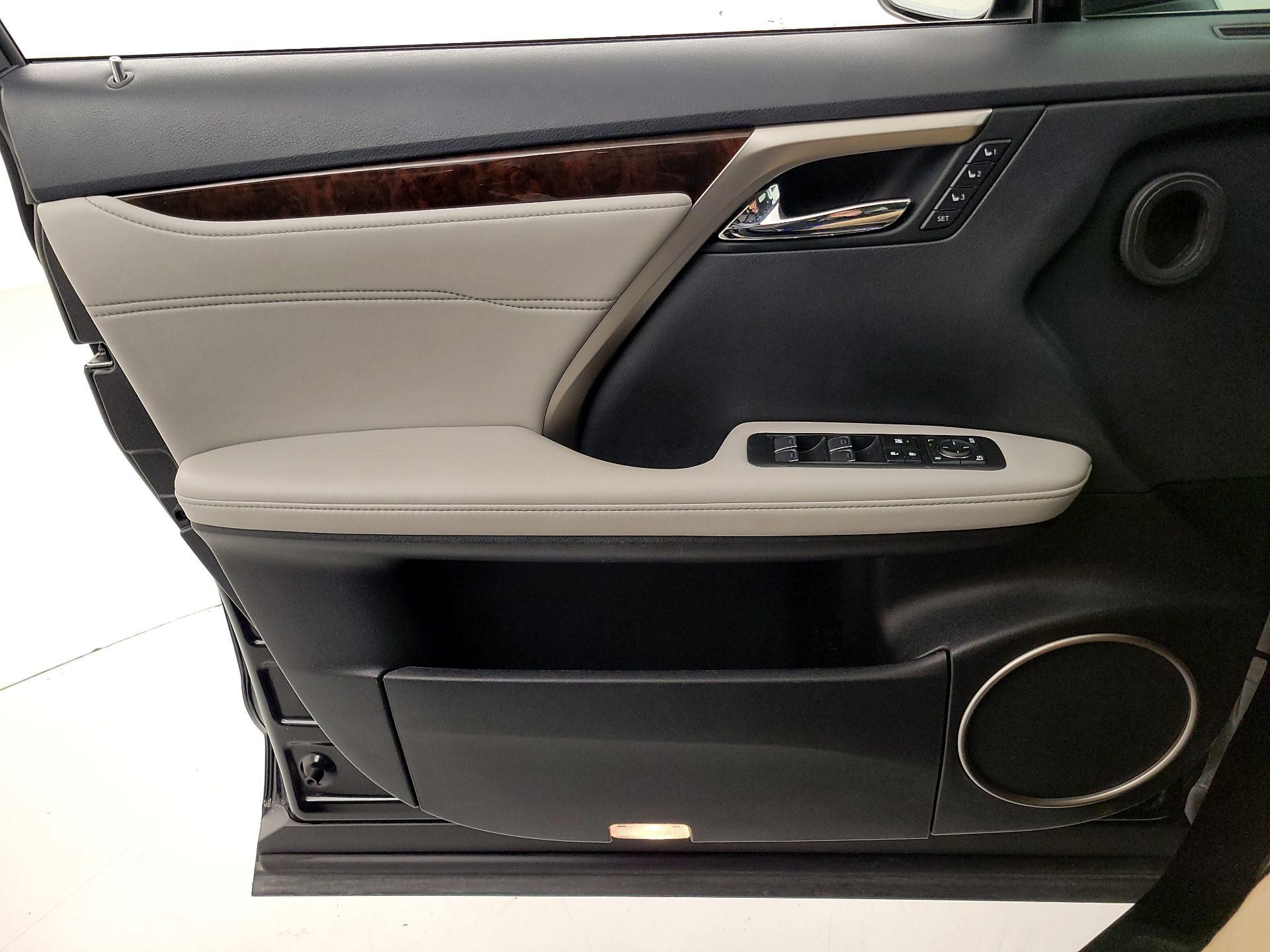 Thumbnail: 2019 Lexus RX - 12