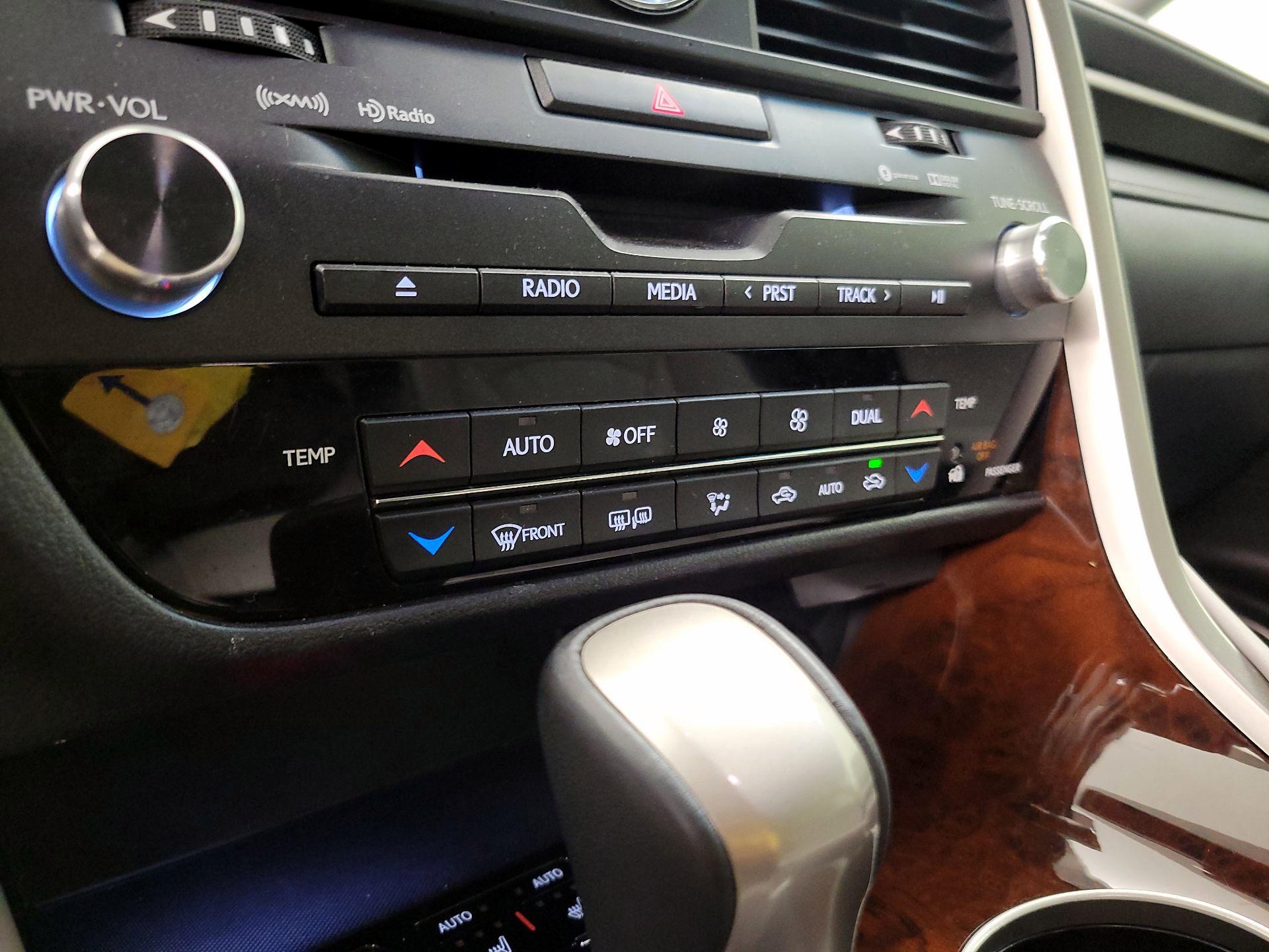 Thumbnail: 2019 Lexus RX - 16