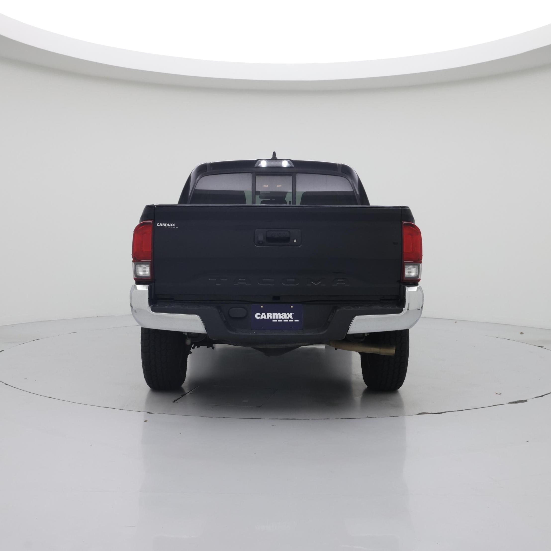 Thumbnail: 2020 Toyota Tacoma - 6