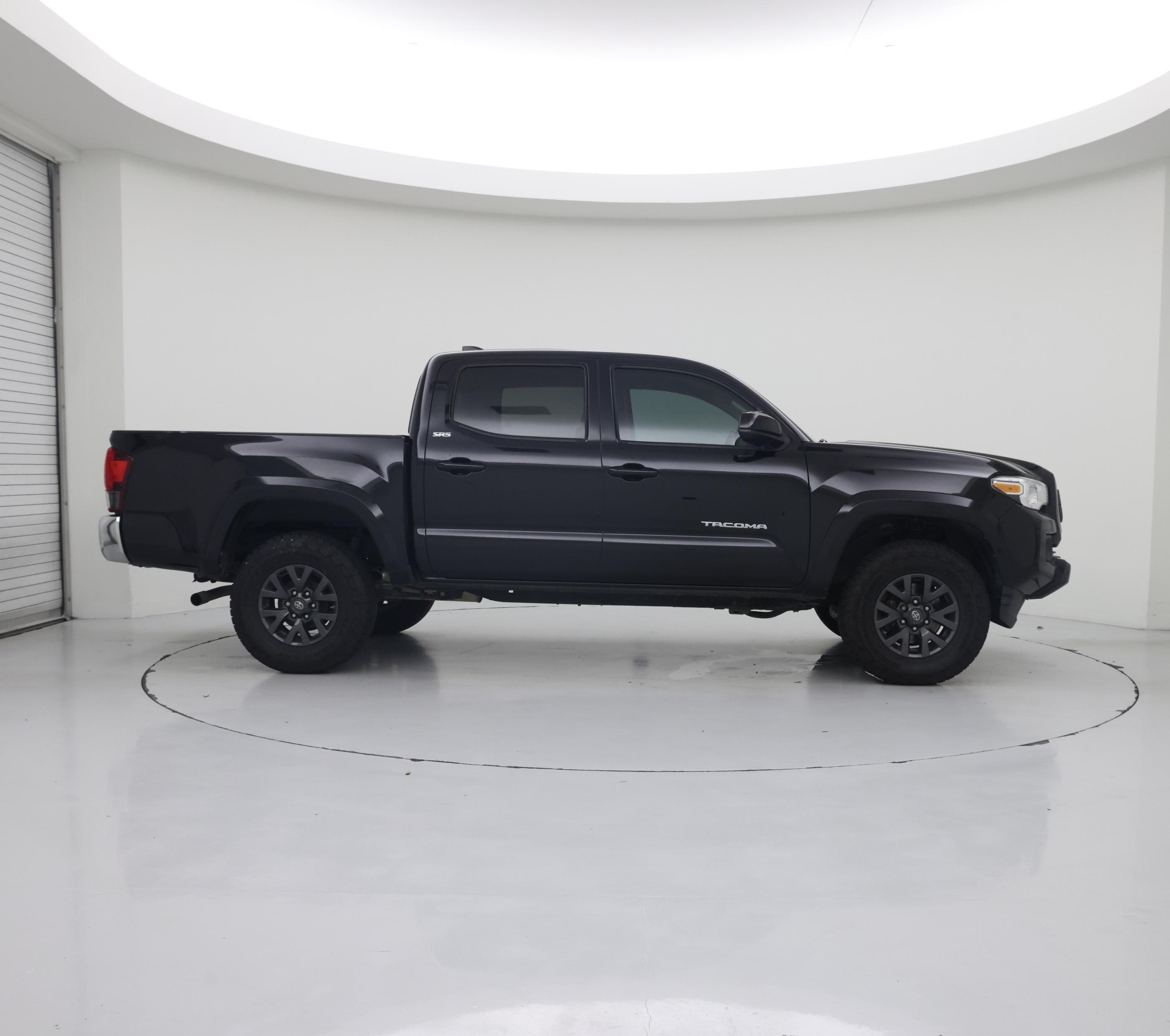 Thumbnail: 2020 Toyota Tacoma - 7