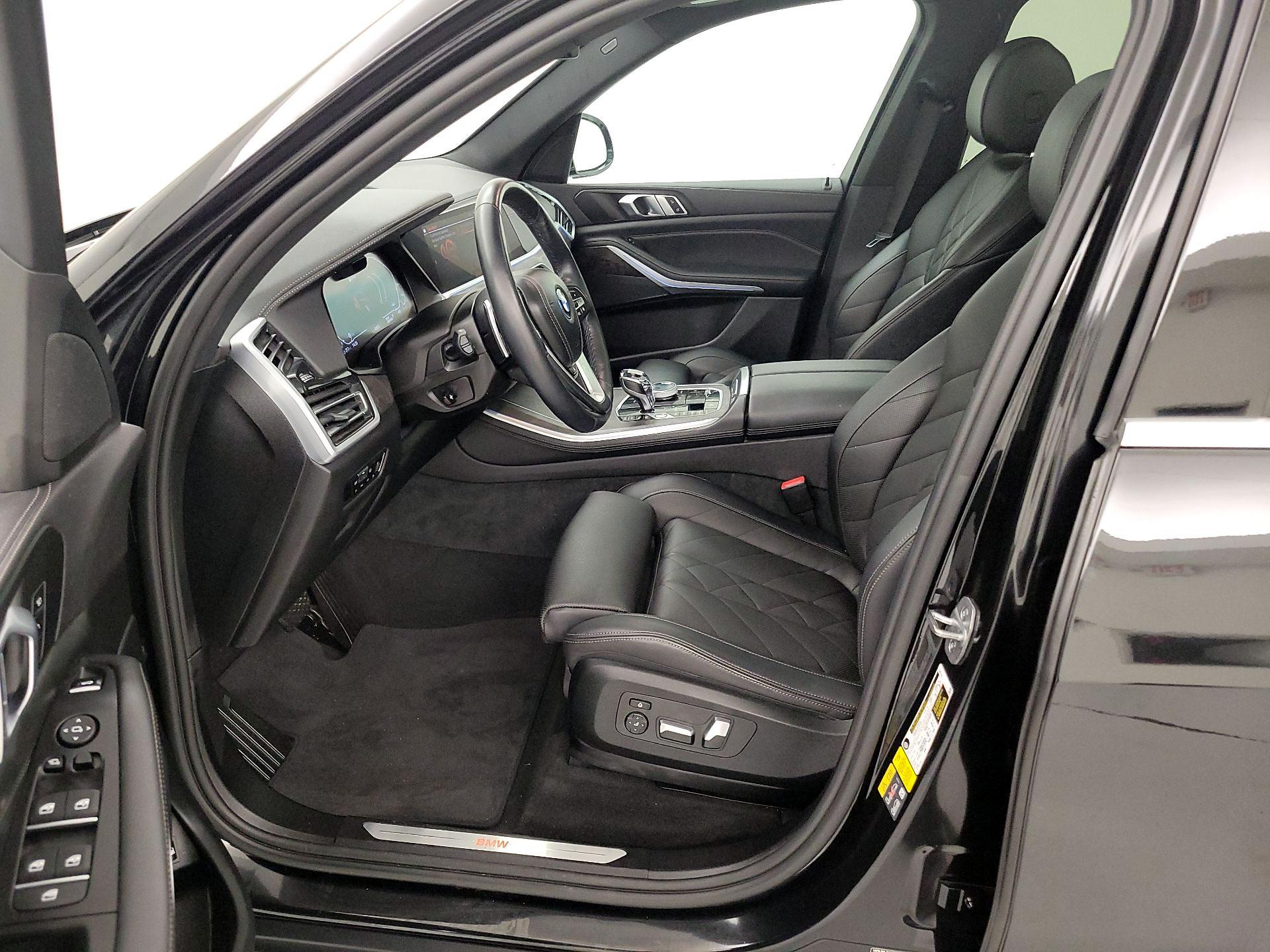 Thumbnail: 2023 BMW X5 - 11