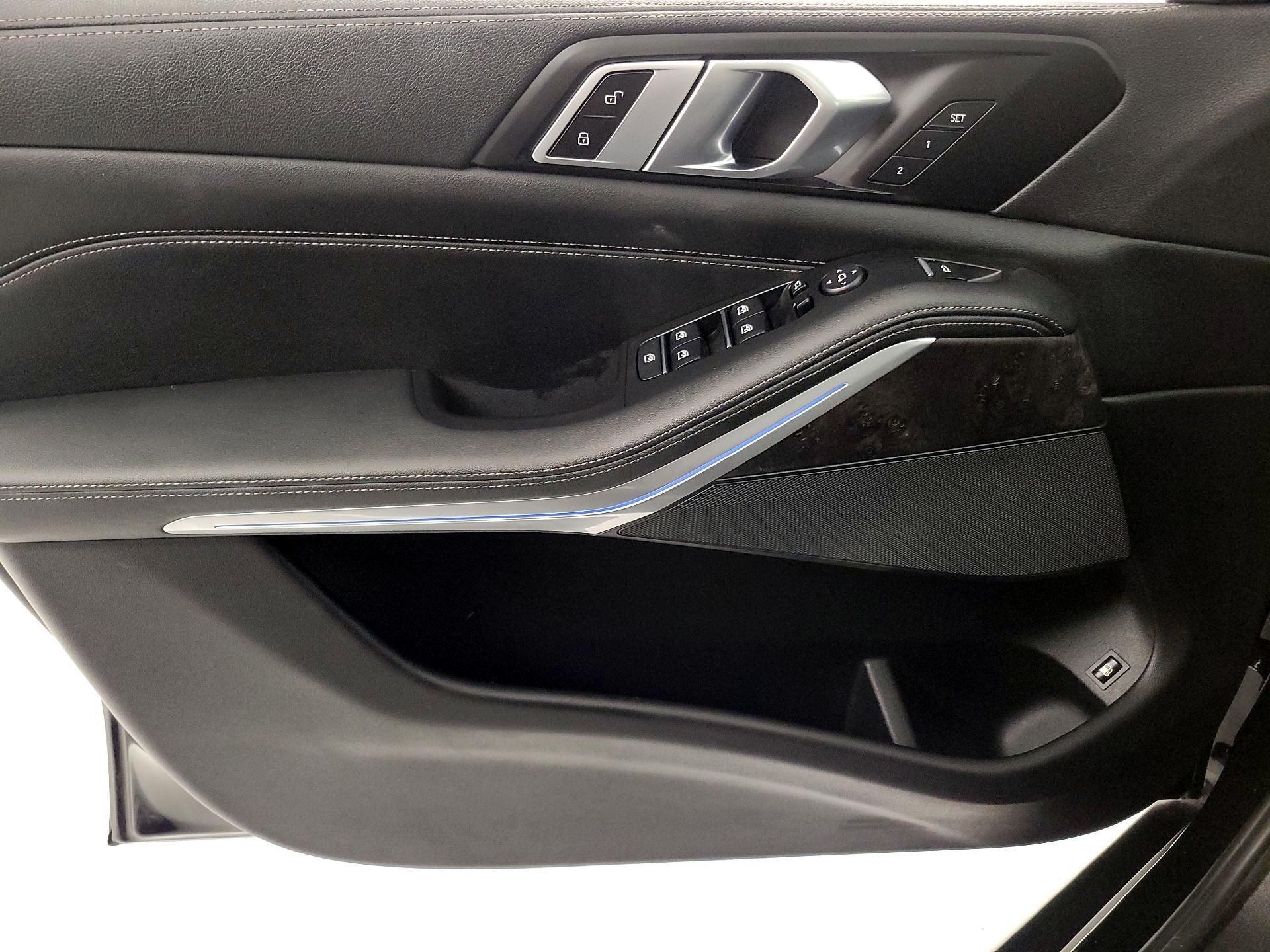 Thumbnail: 2023 BMW X5 - 12