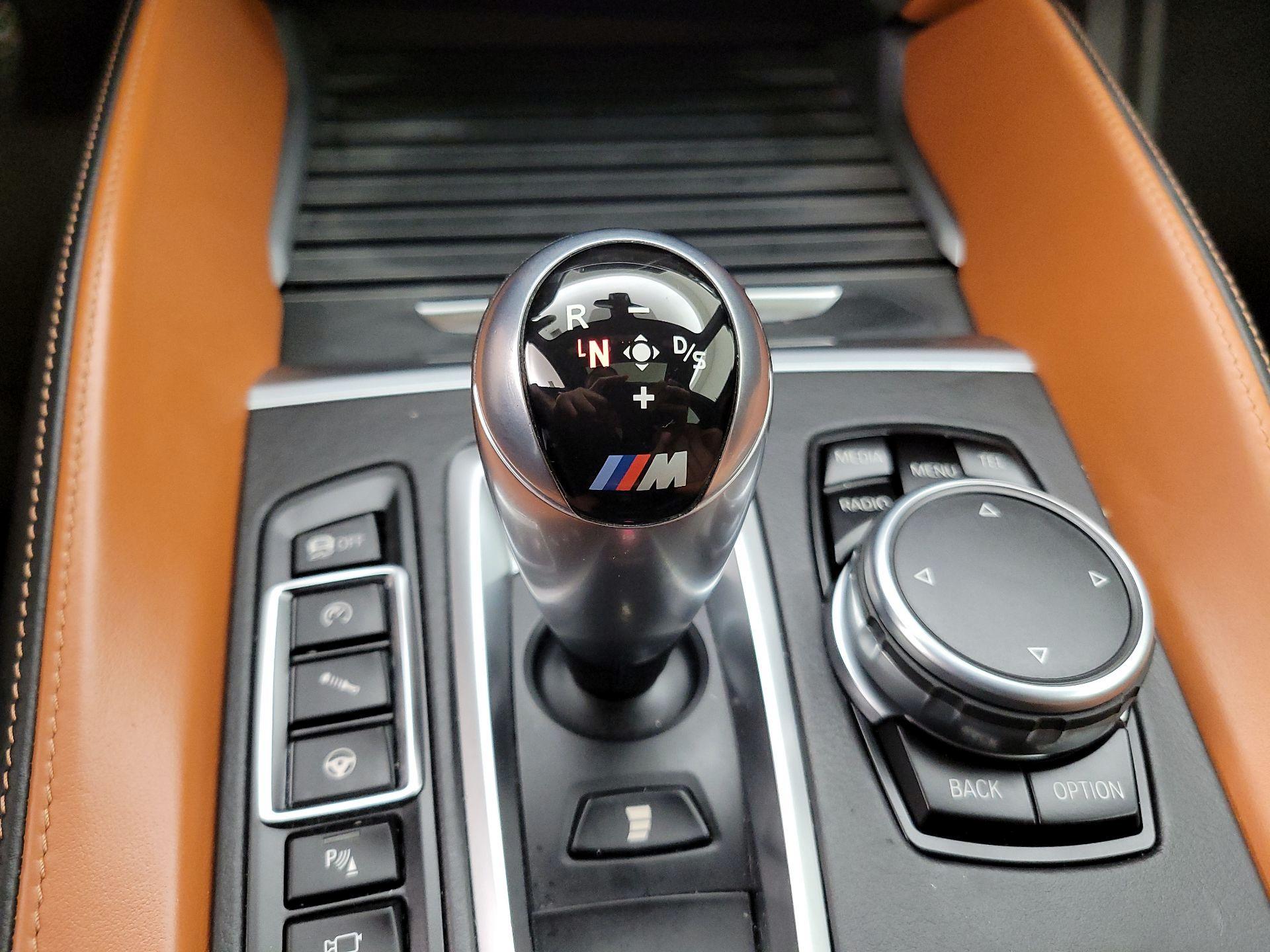 Thumbnail: 2016 BMW X6 - 18