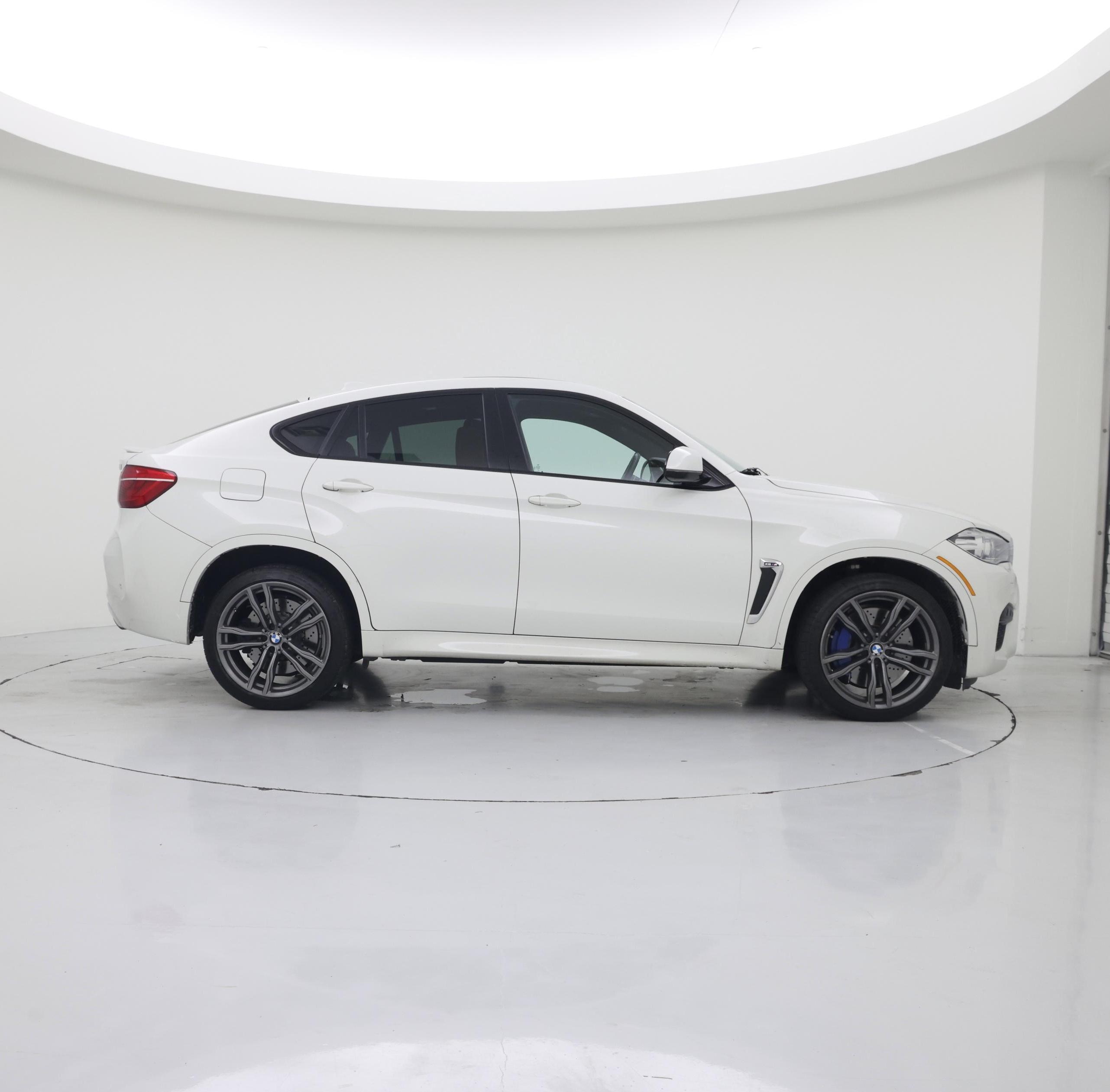 Thumbnail: 2016 BMW X6 - 7
