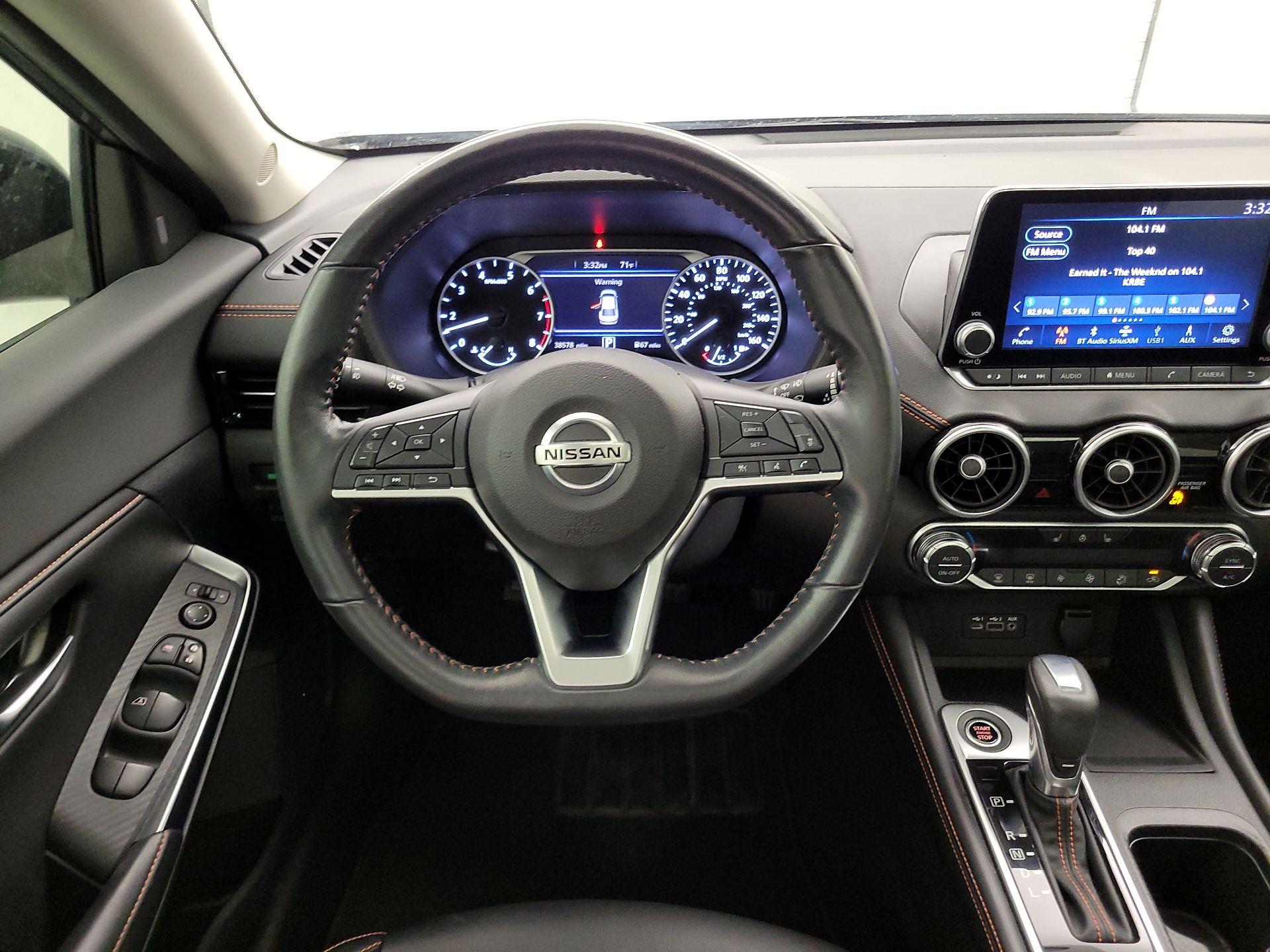 Thumbnail: 2021 Nissan Sentra - 10