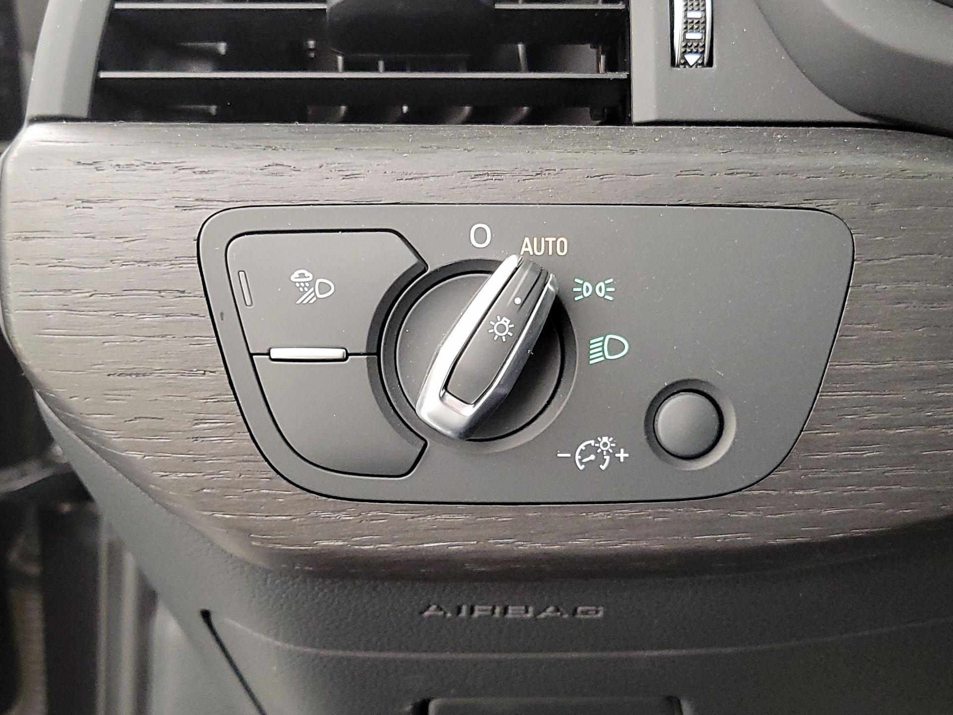 Thumbnail: 2018 Audi A4 - 13