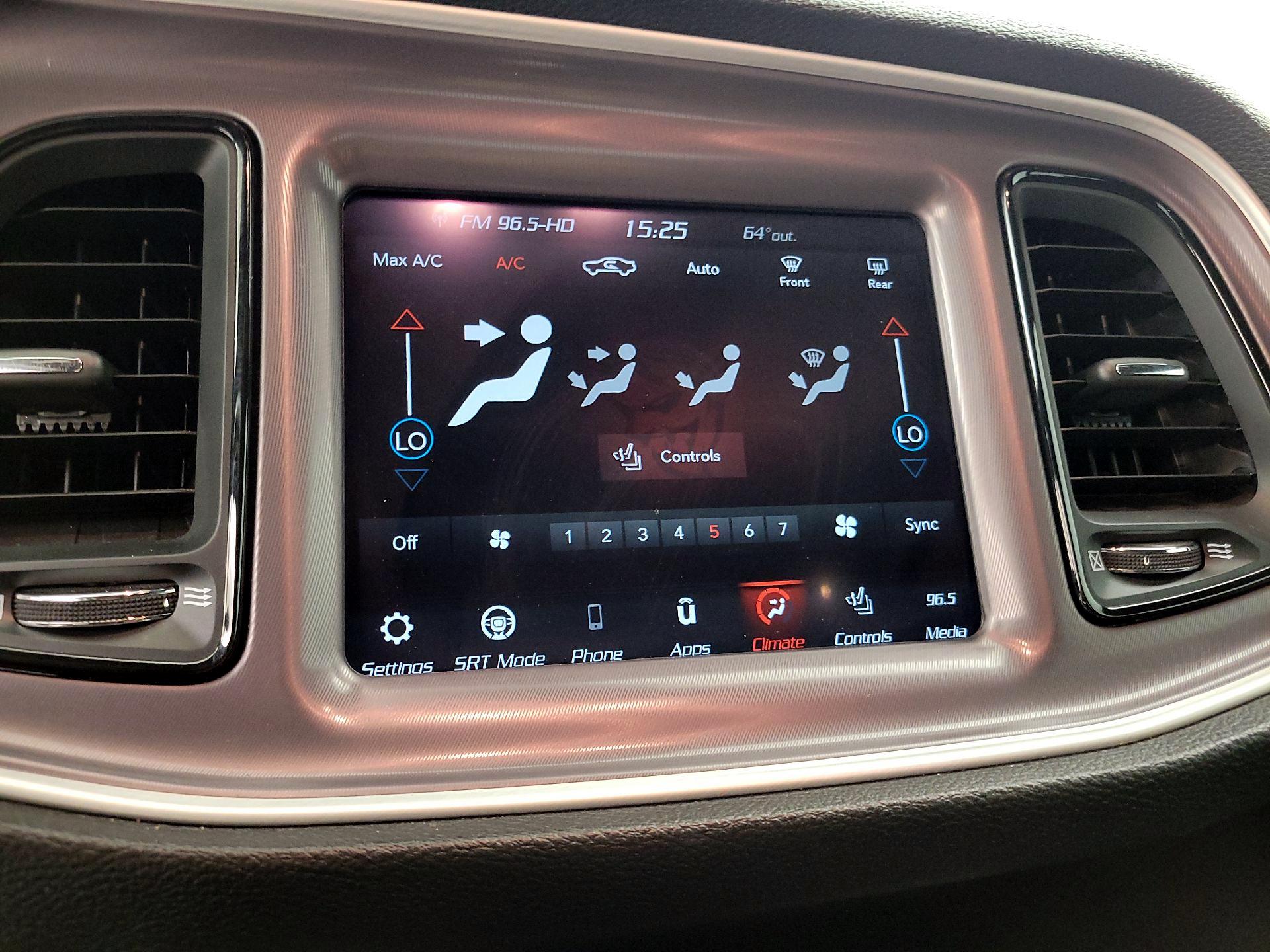 Thumbnail: 2022 Dodge Challenger - 16