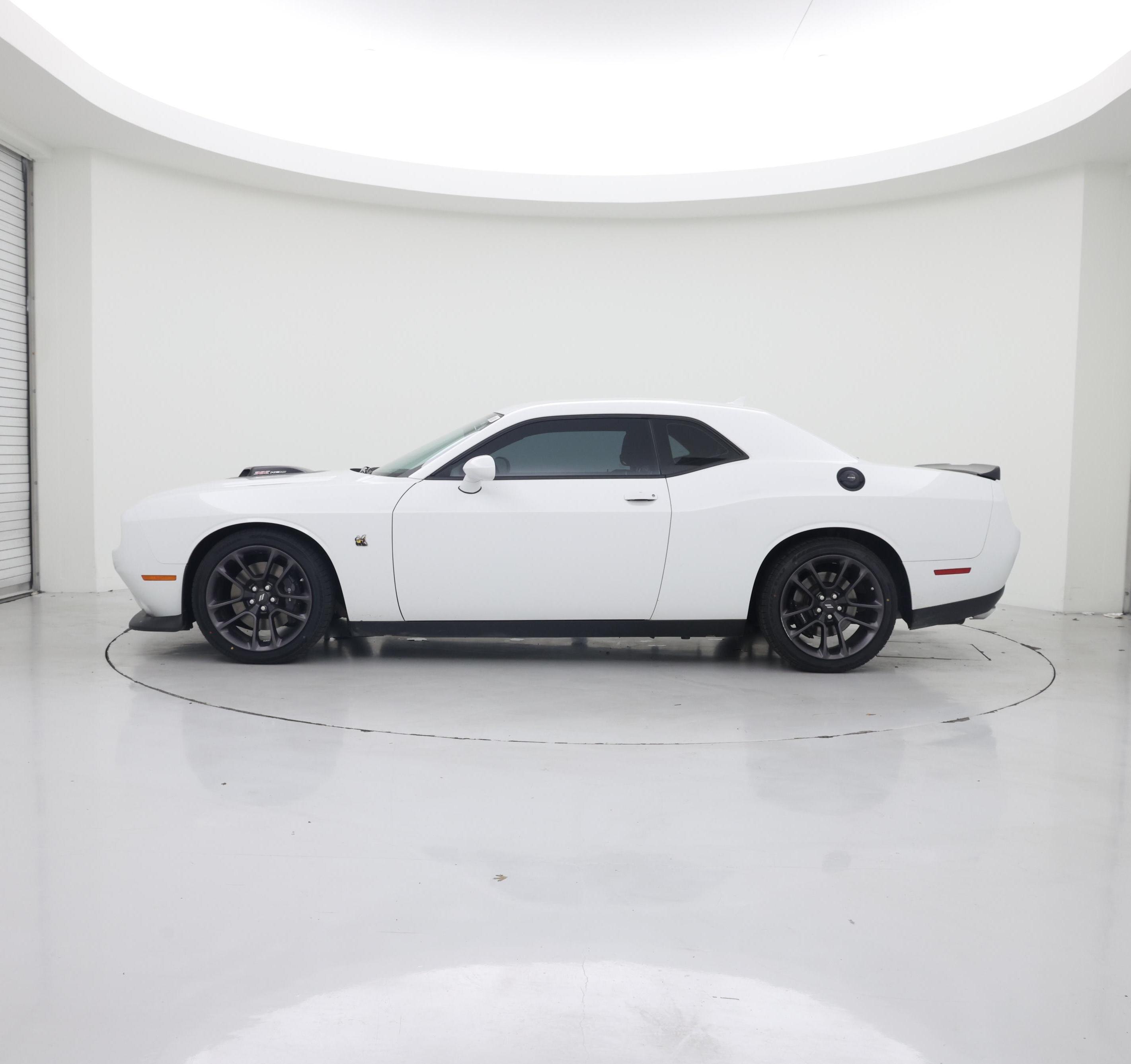 Thumbnail: 2022 Dodge Challenger - 3