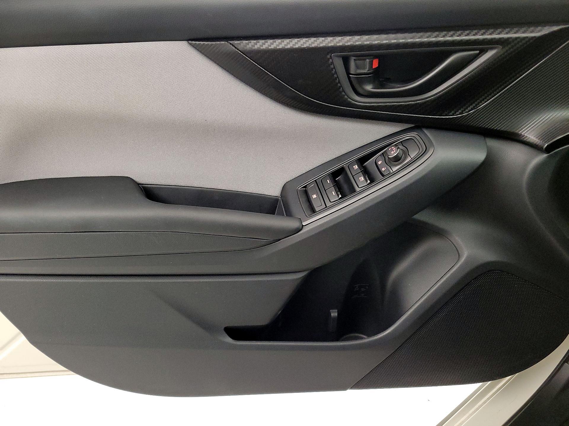 Thumbnail: 2020 Subaru Crosstrek - 12