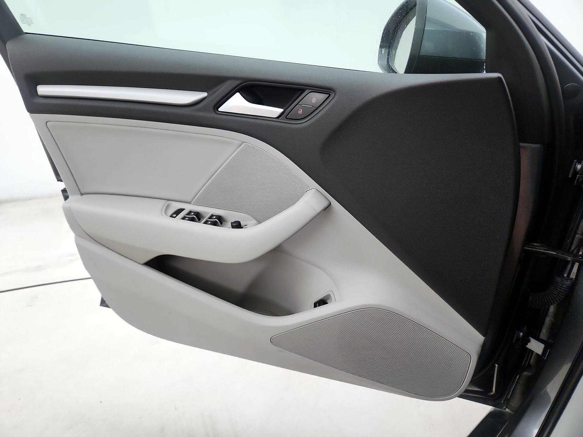 Thumbnail: 2015 Audi A3 - 12