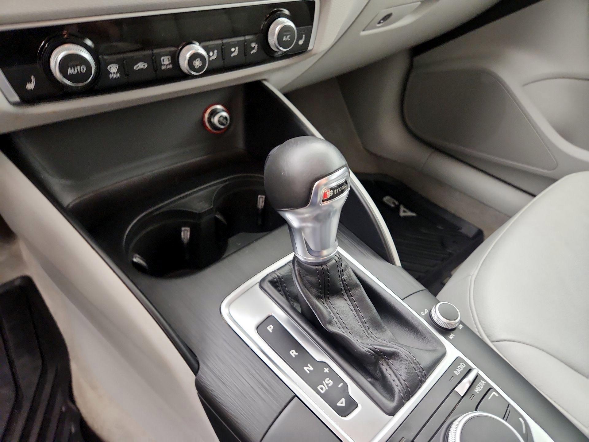 Thumbnail: 2015 Audi A3 - 16