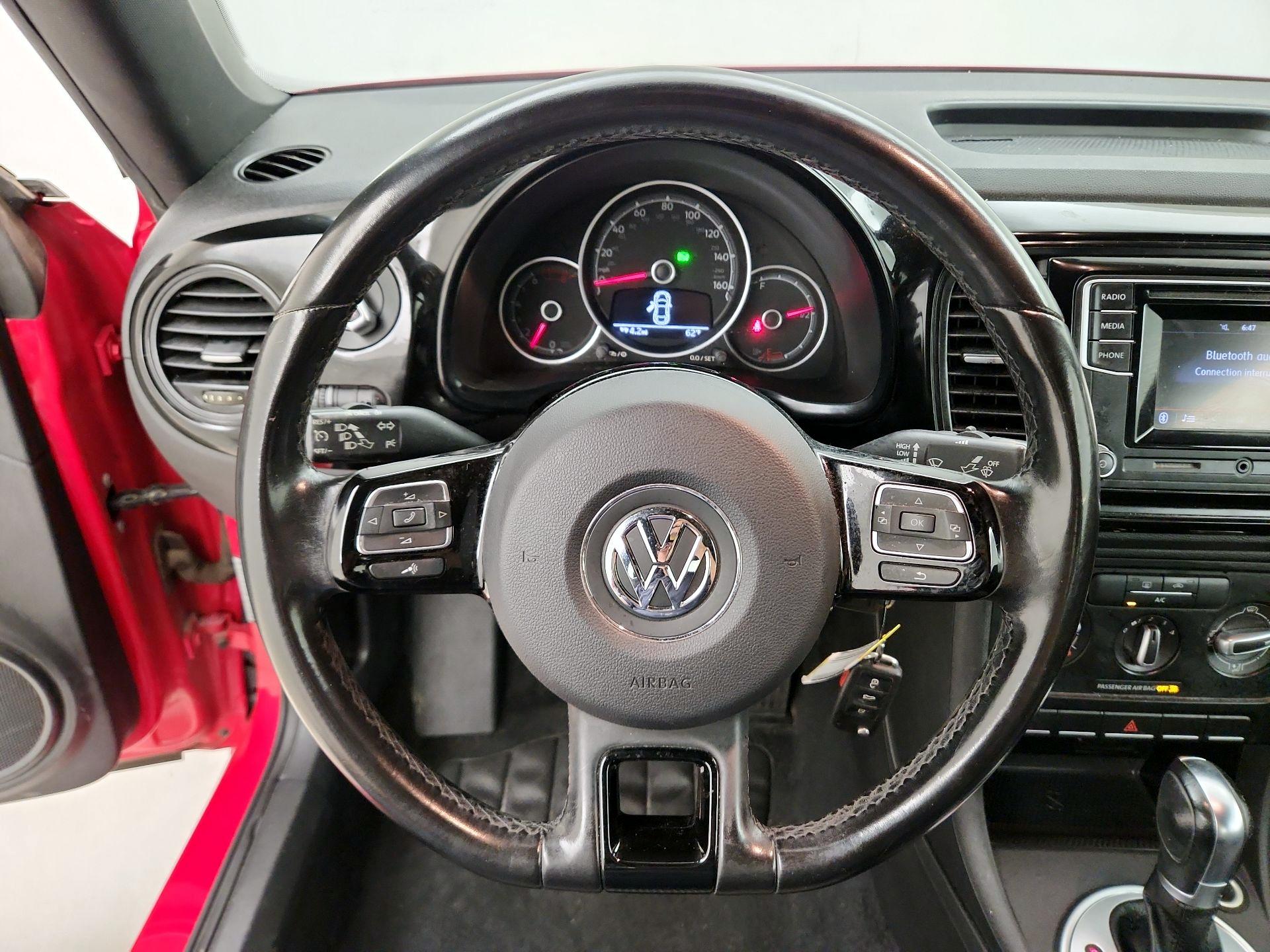 Thumbnail: 2018 Volkswagen Beetle - 10
