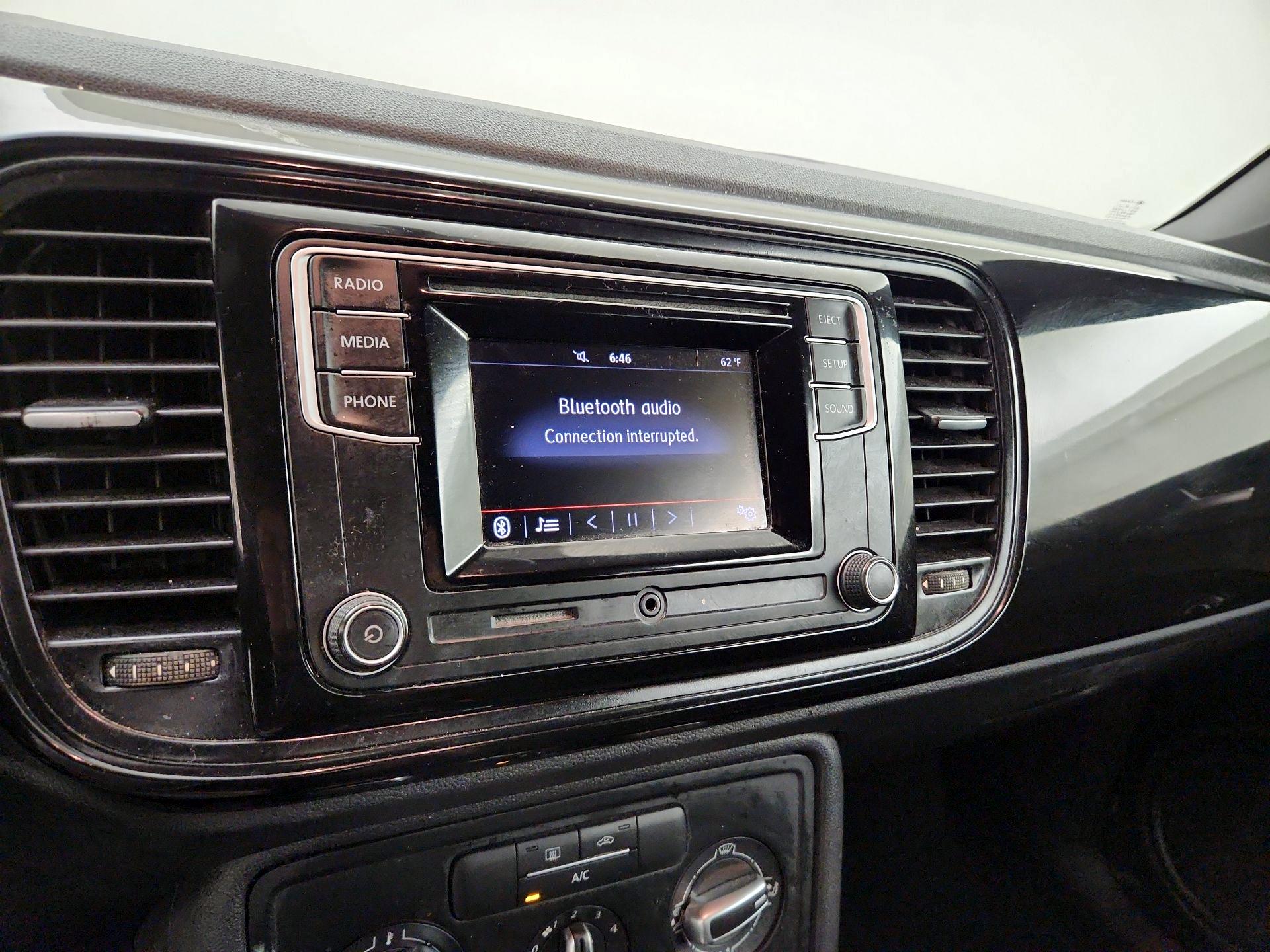 Thumbnail: 2018 Volkswagen Beetle - 13