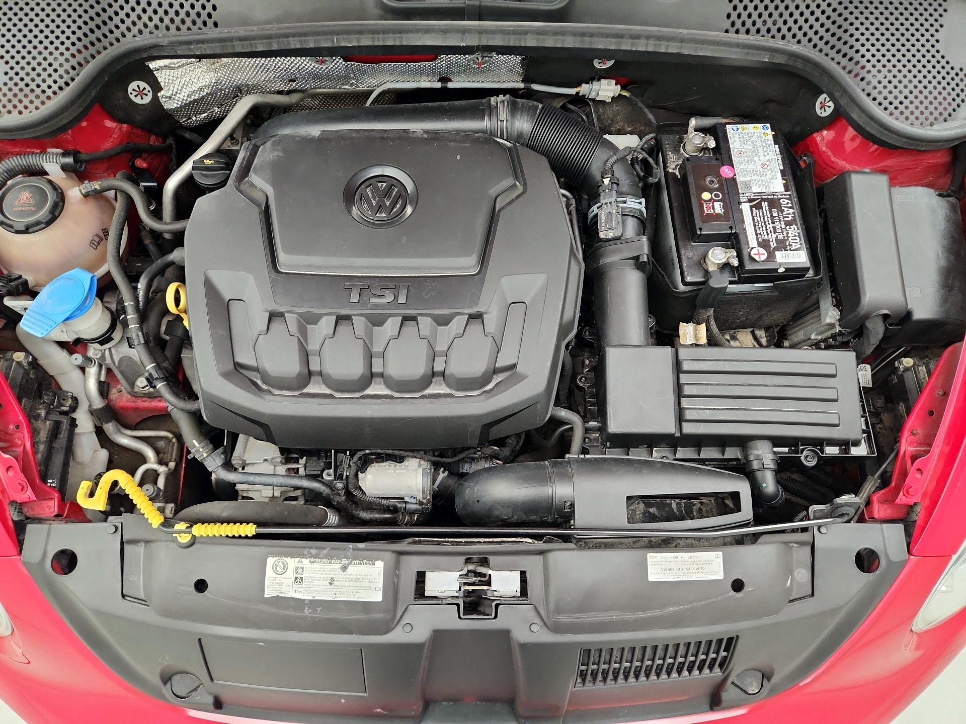 Thumbnail: 2018 Volkswagen Beetle - 17