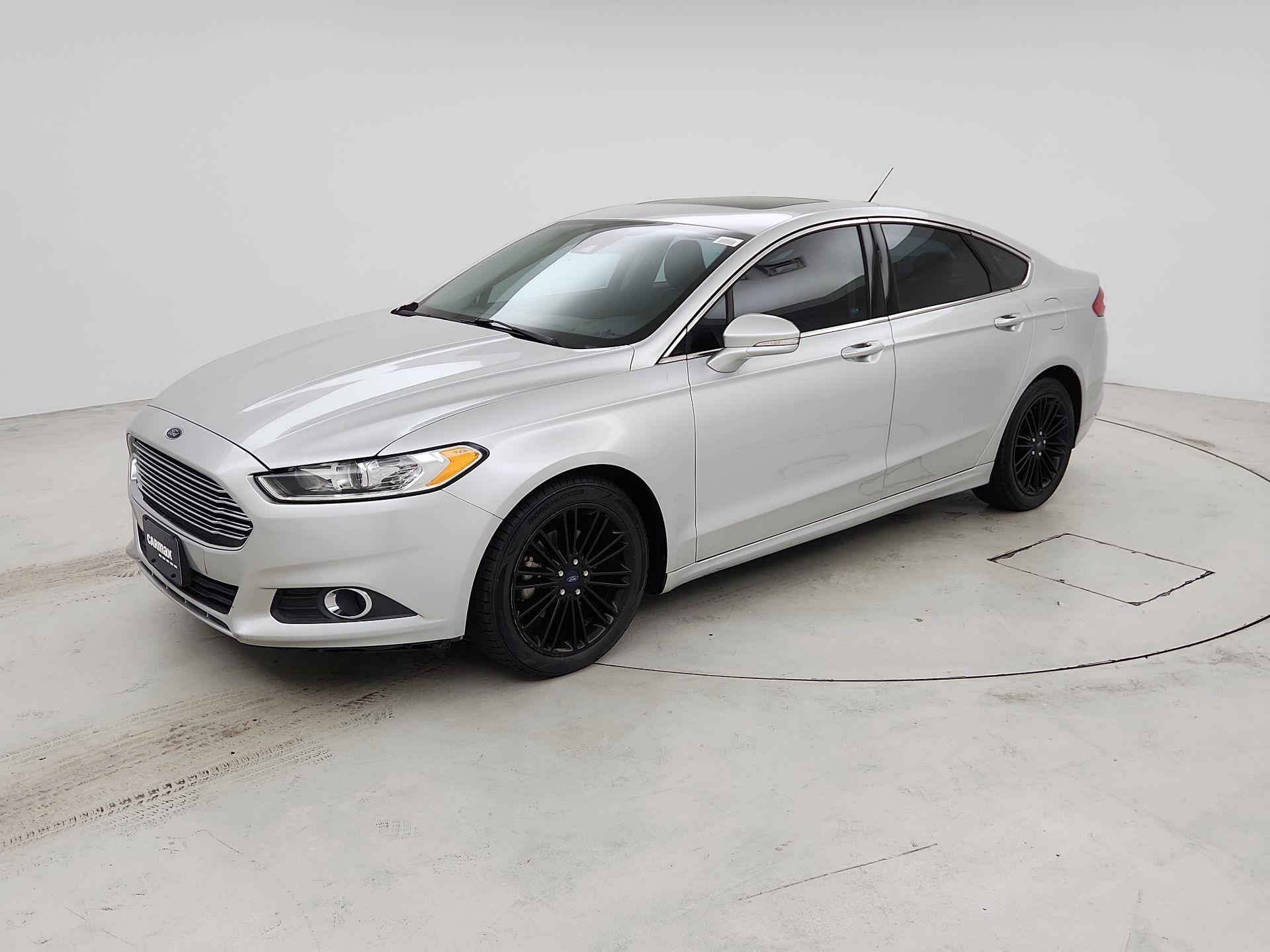 Thumbnail: 2016 Ford Fusion - 3