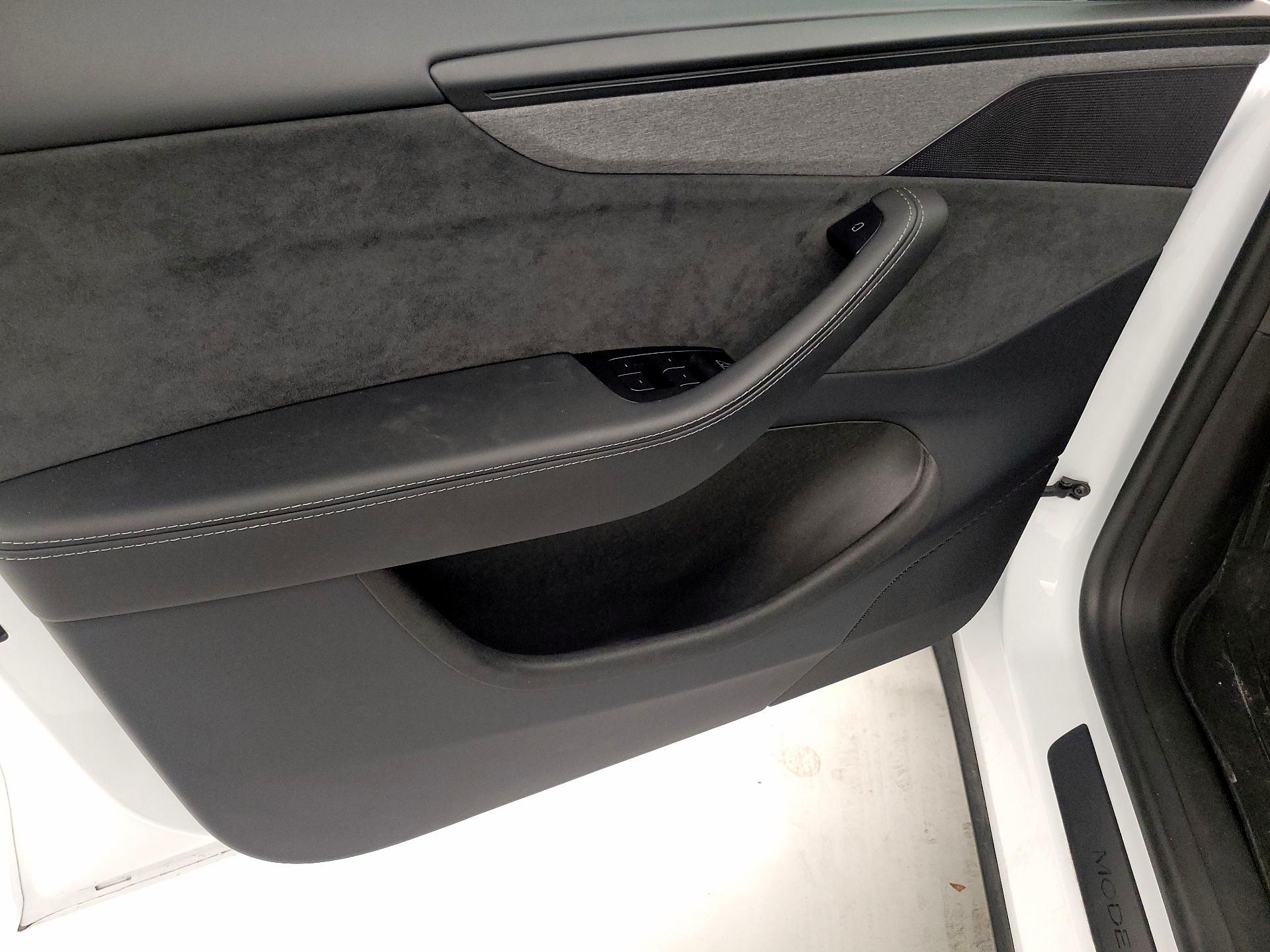 Thumbnail: 2026 Tesla Model Y - 12