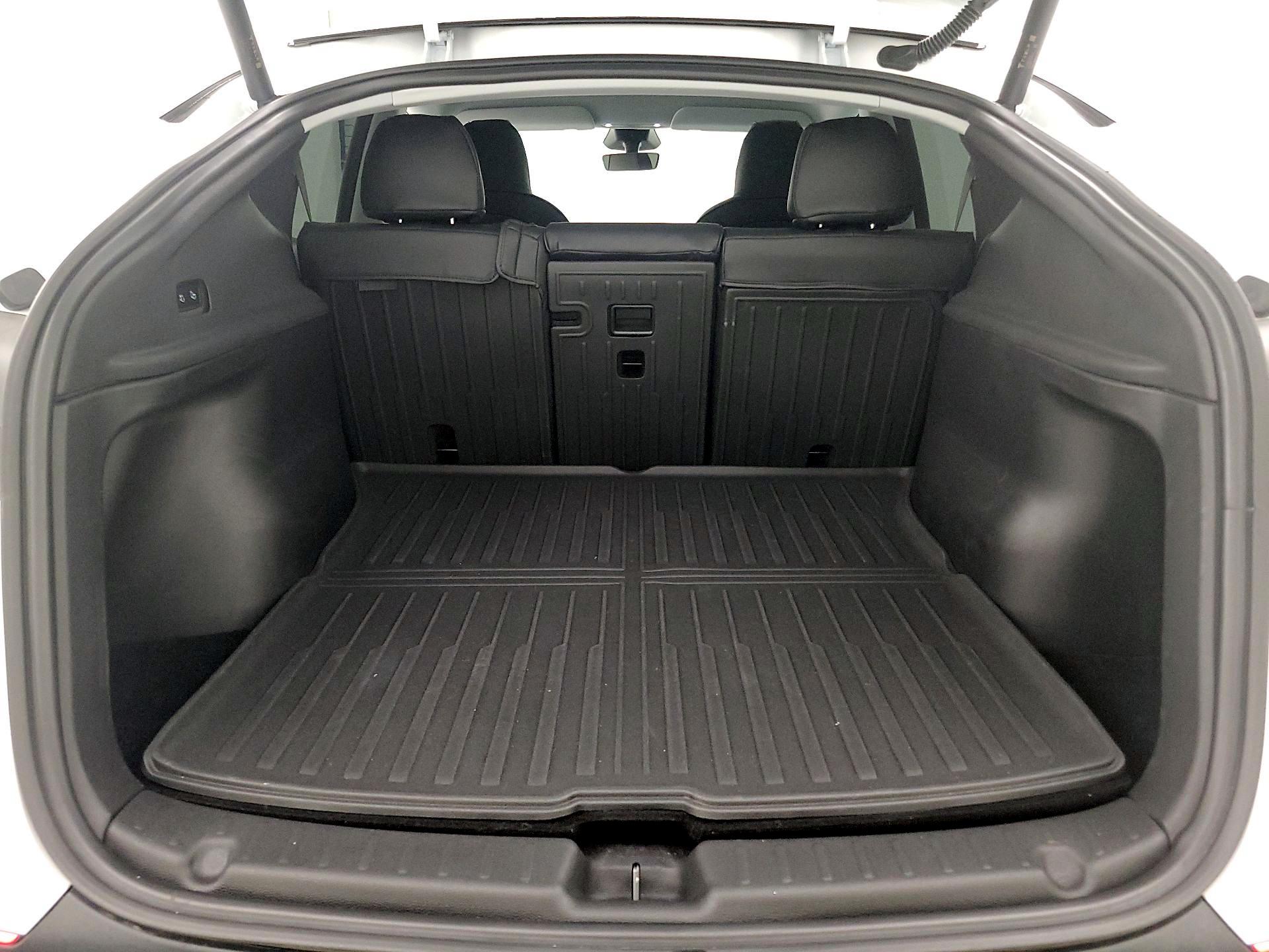 Thumbnail: 2026 Tesla Model Y - 20