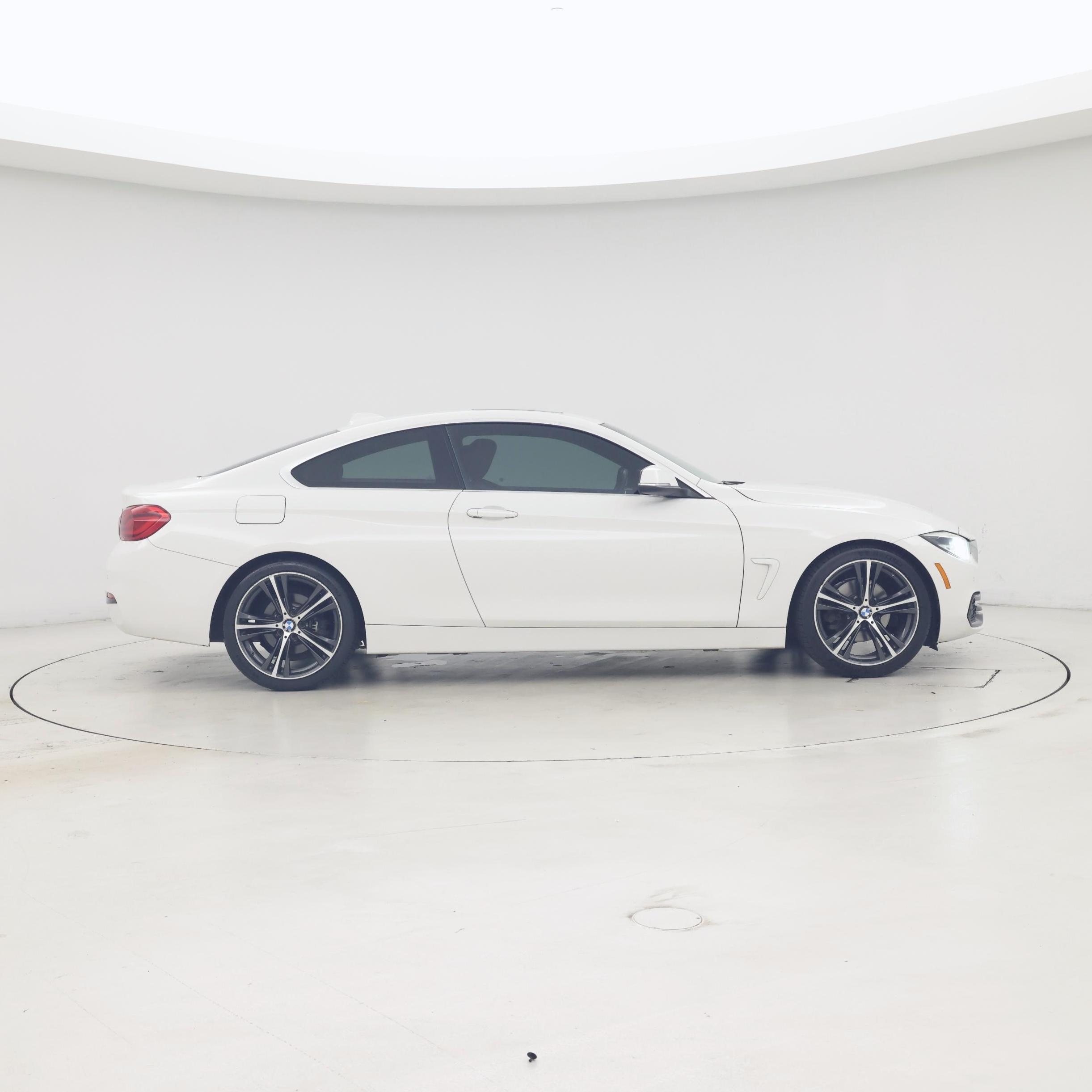 Thumbnail: 2018 BMW 4 Series - 7