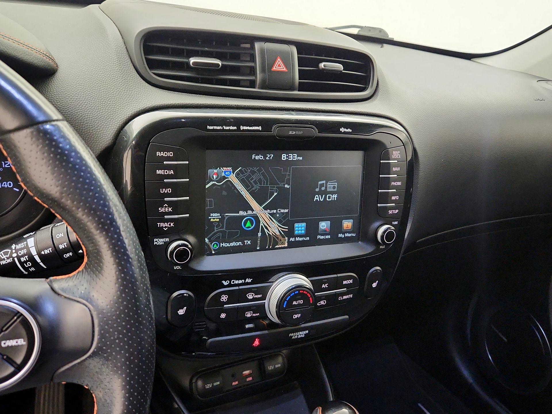 Thumbnail: 2017 Kia Soul - 13