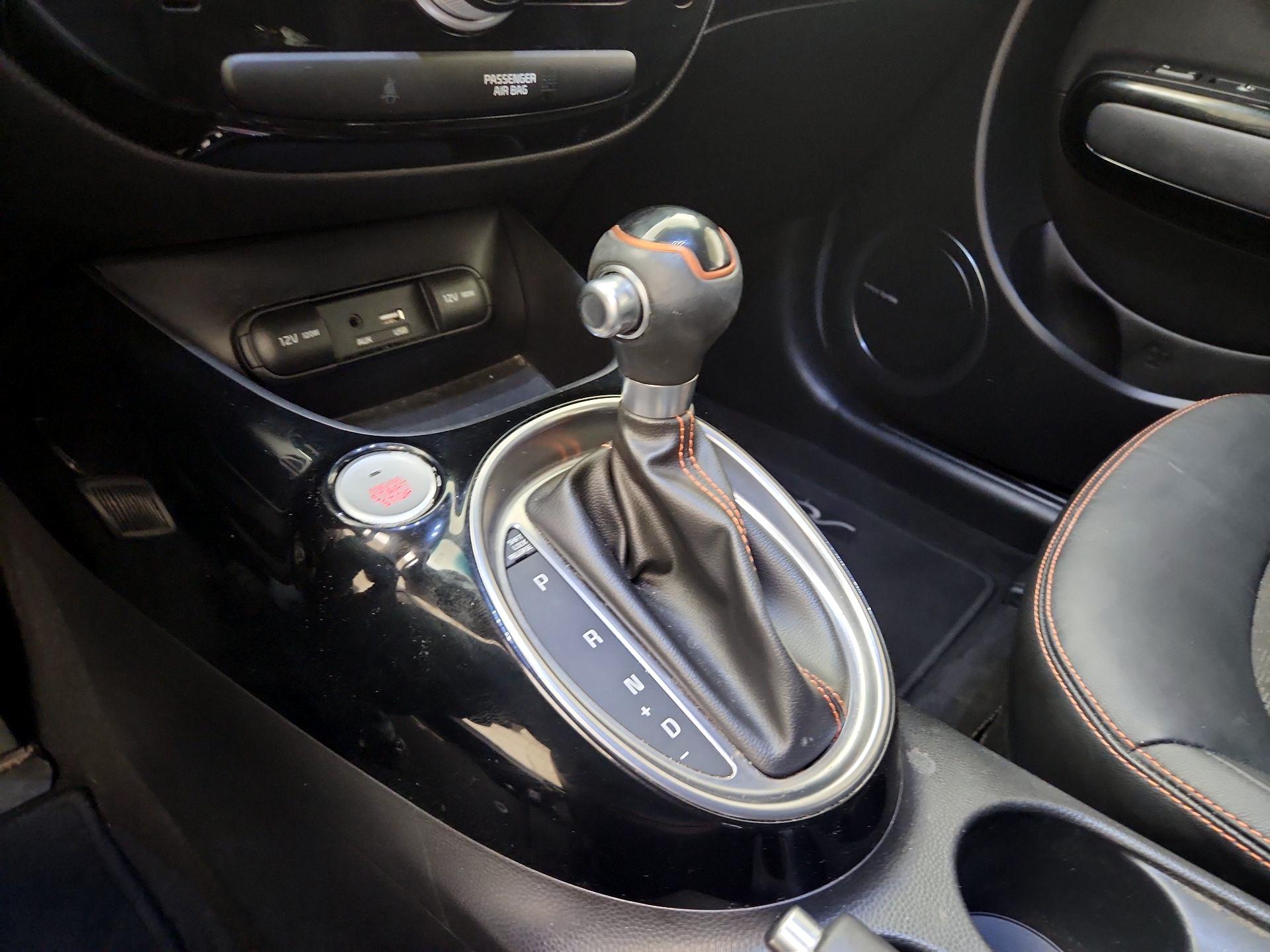 Thumbnail: 2017 Kia Soul - 15