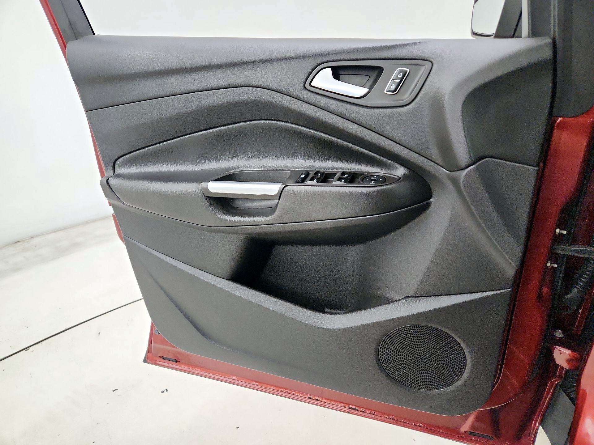 Thumbnail: 2014 Ford Escape - 12