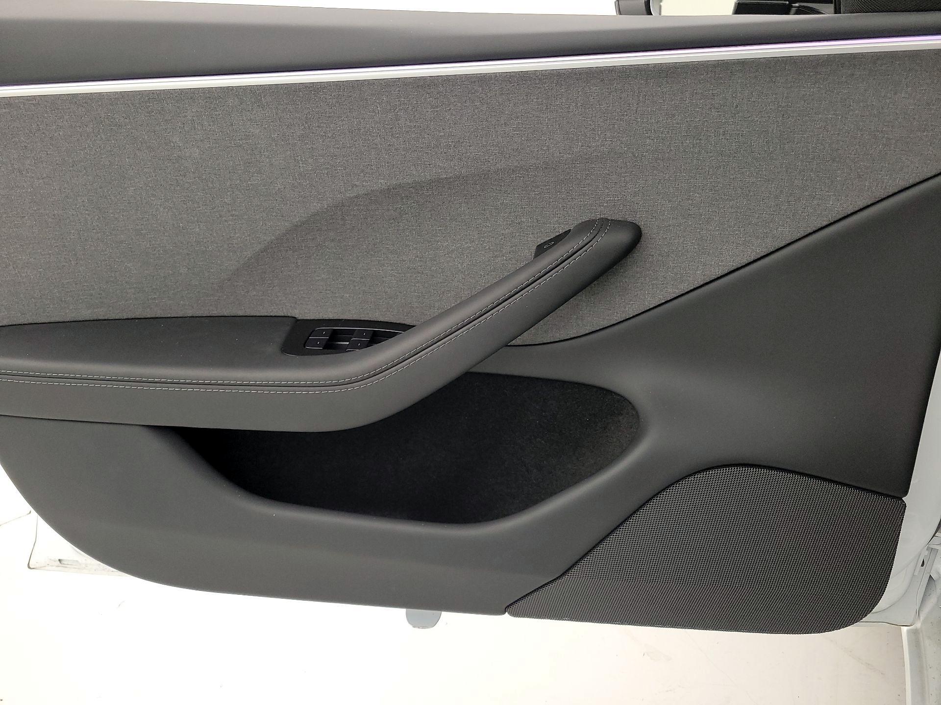 Thumbnail: 2026 Tesla Model 3 - 12