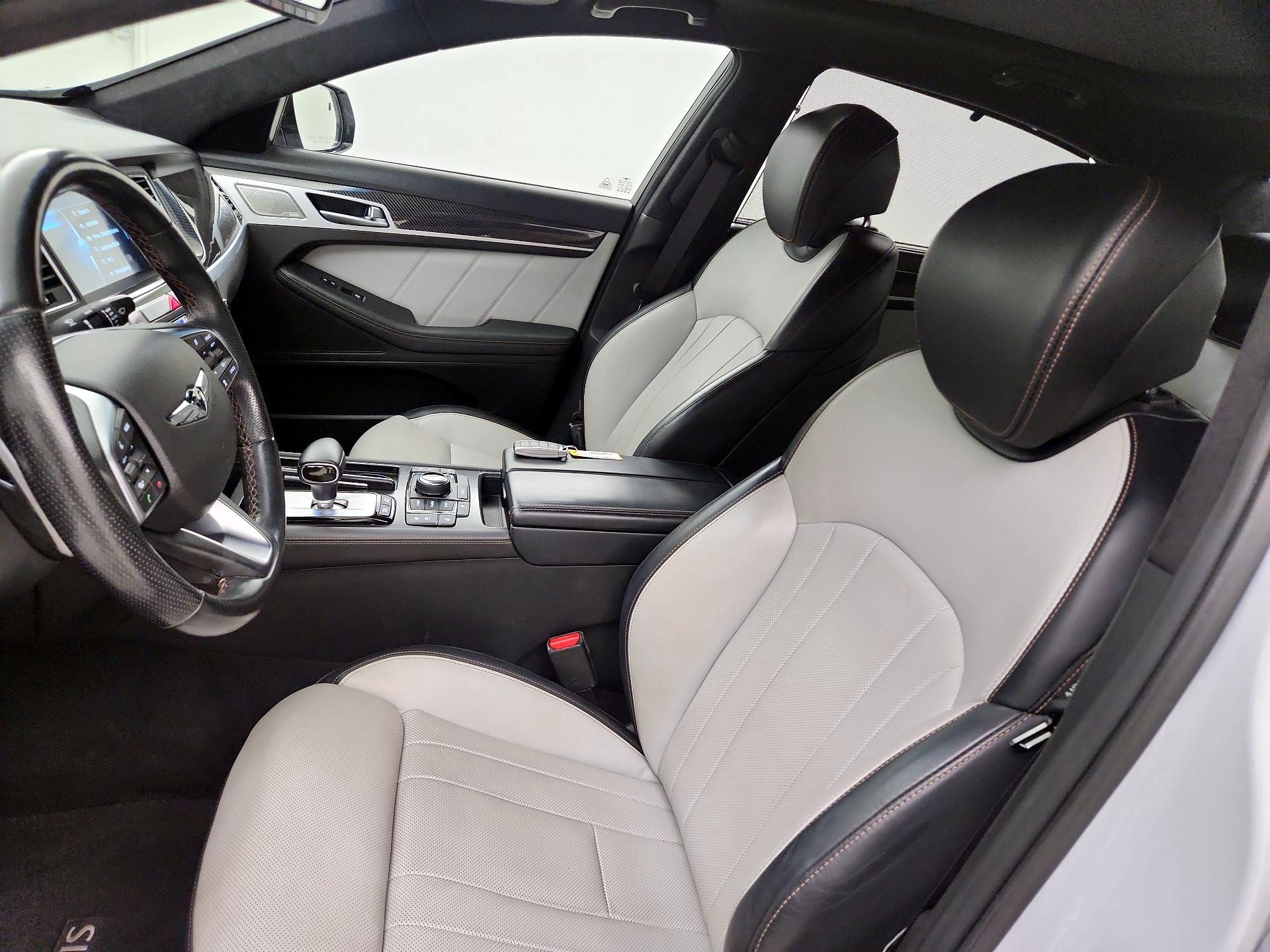 Thumbnail: 2019 Genesis G80 - 11