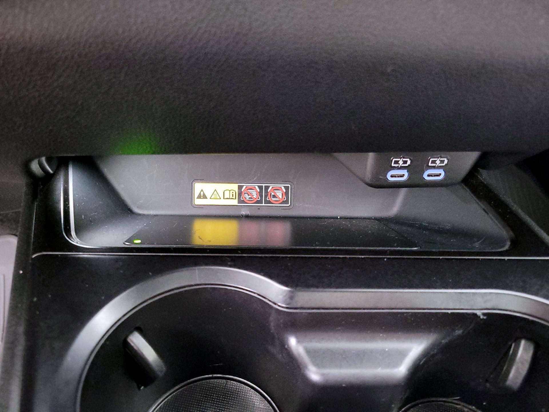 Thumbnail: 2023 Lexus UX - 18