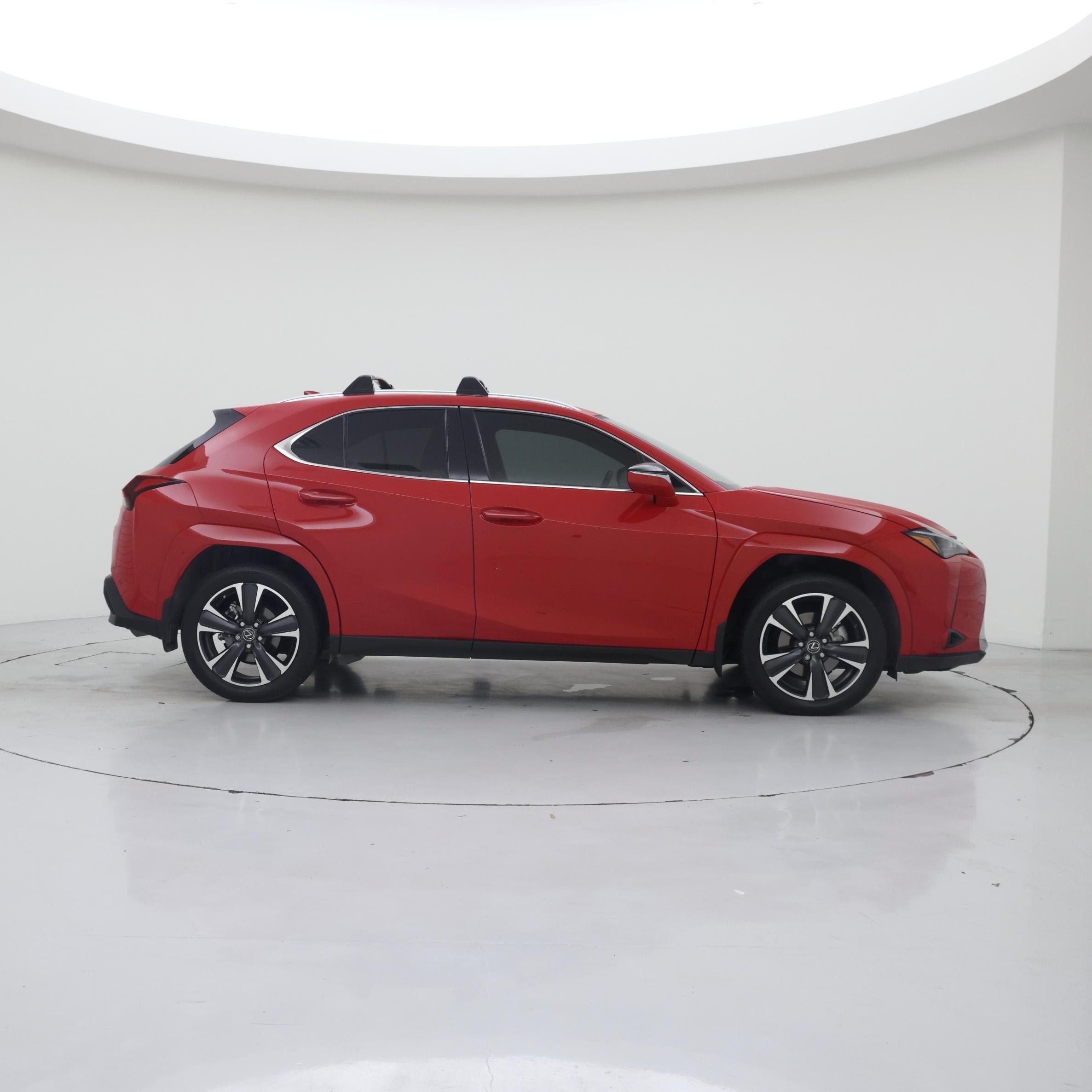 Thumbnail: 2023 Lexus UX - 7