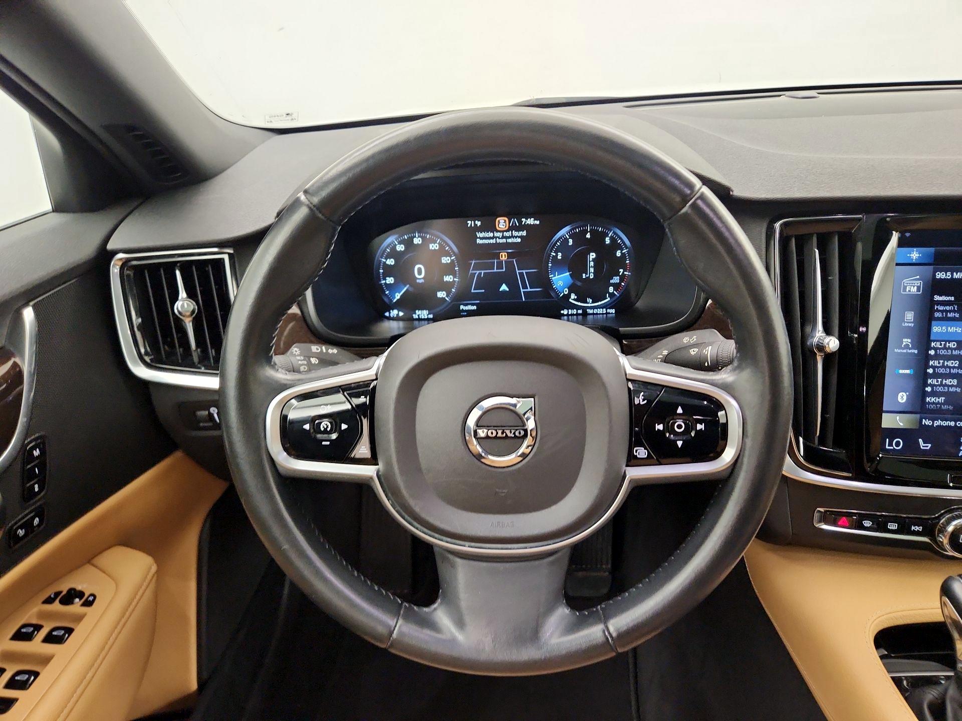Thumbnail: 2017 Volvo S90 - 10