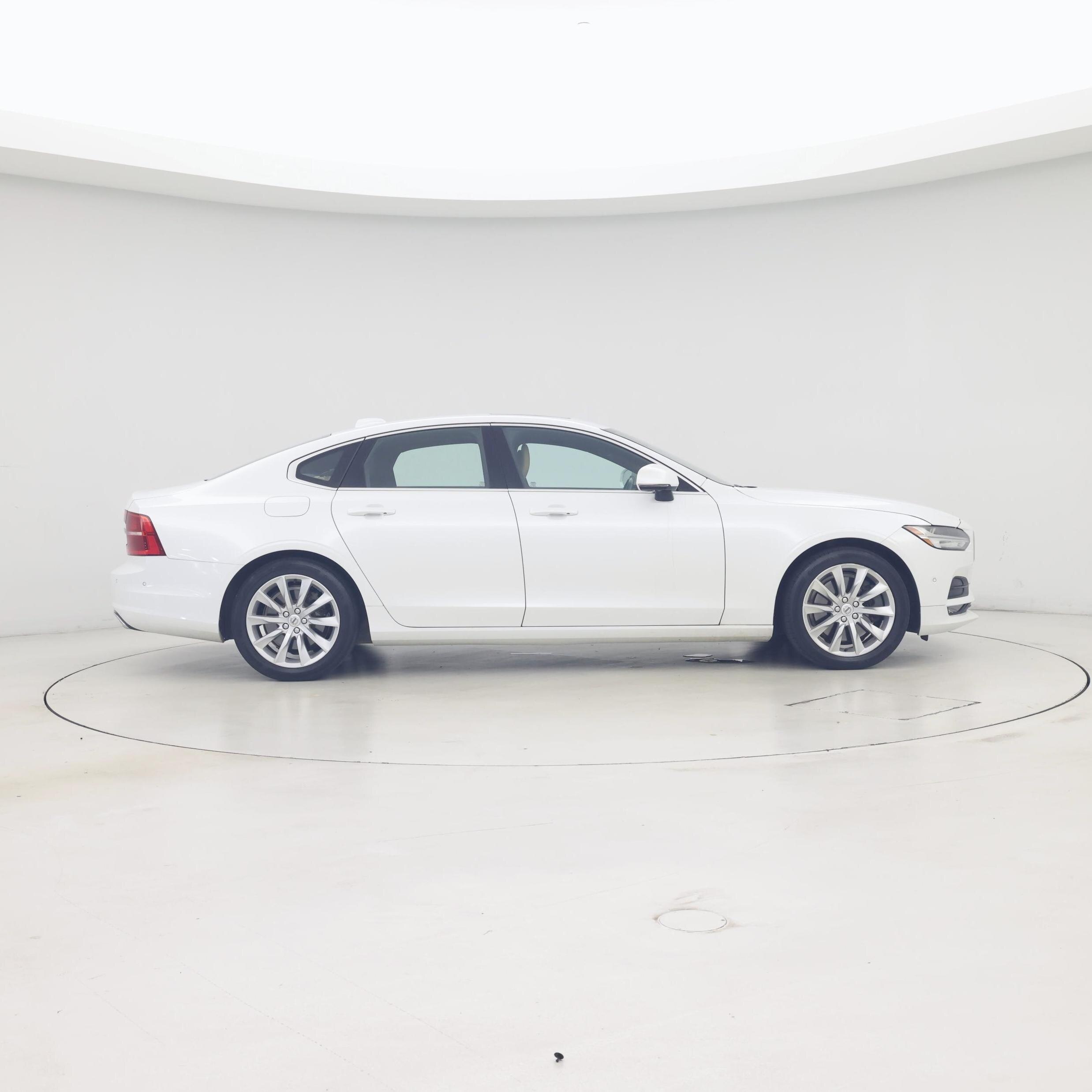 Thumbnail: 2017 Volvo S90 - 7