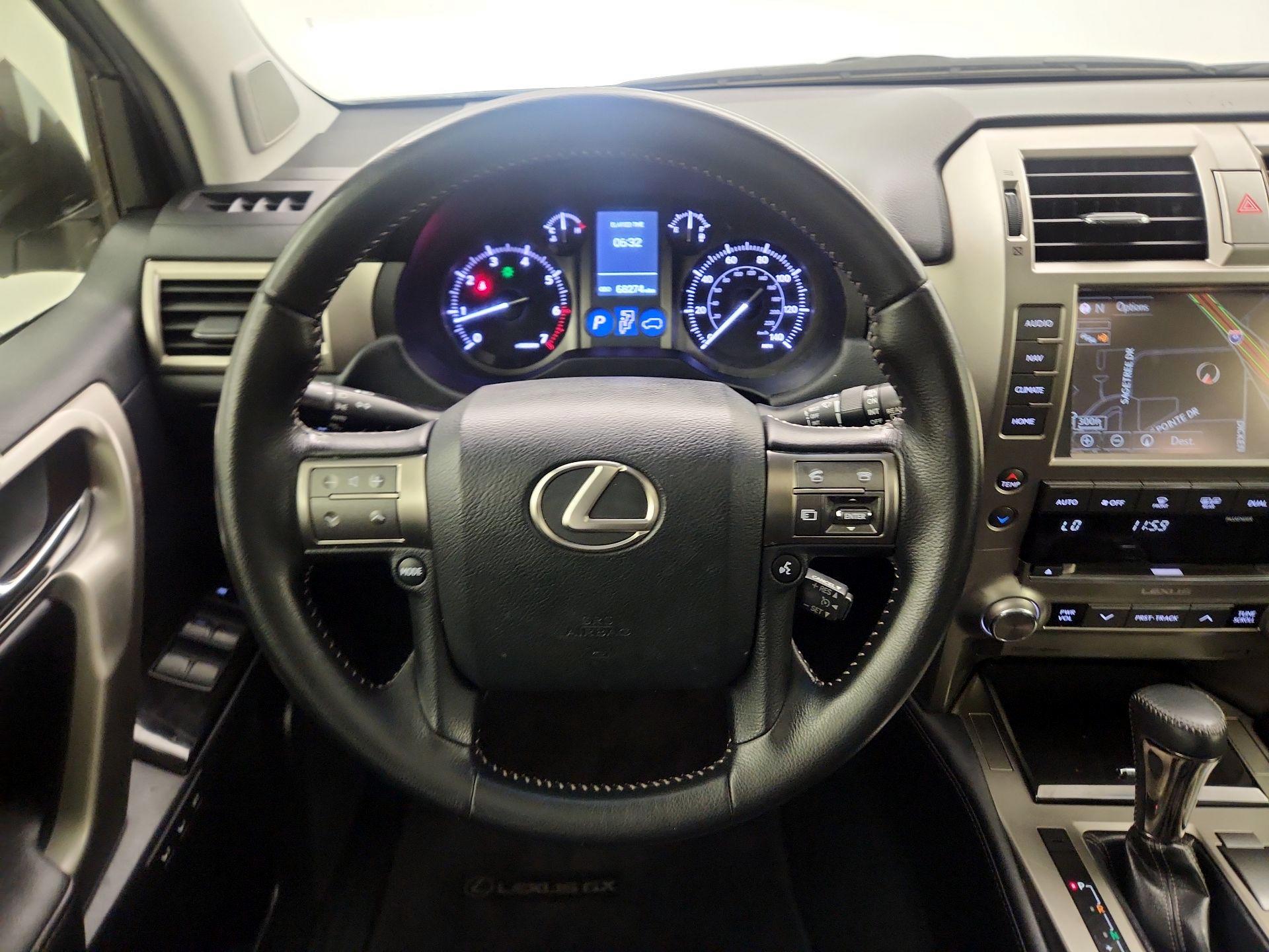 Thumbnail: 2015 Lexus GX - 10