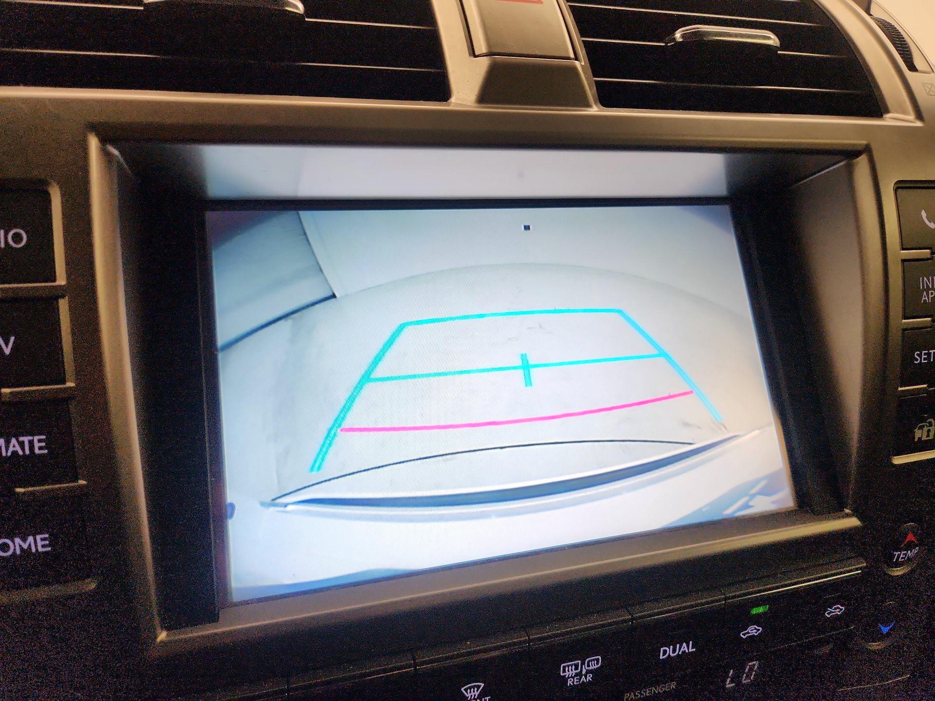 Thumbnail: 2015 Lexus GX - 15