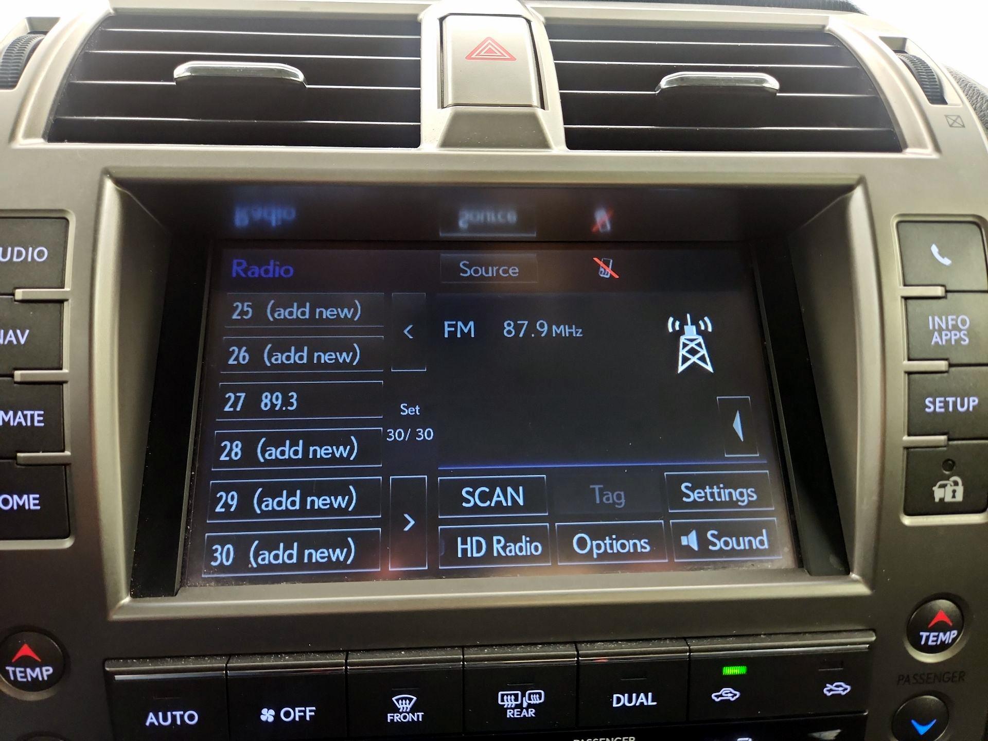 Thumbnail: 2015 Lexus GX - 16