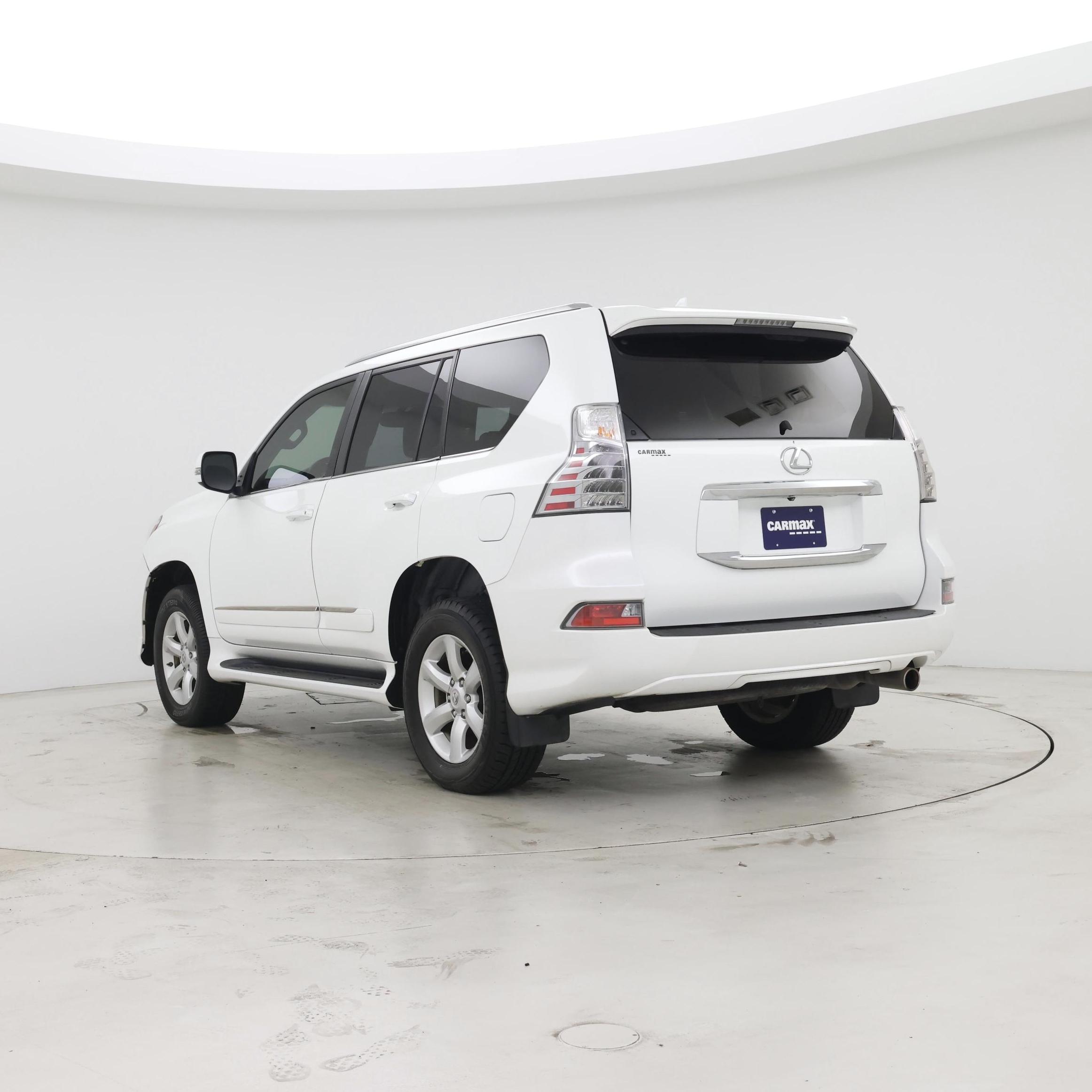 Thumbnail: 2015 Lexus GX - 2