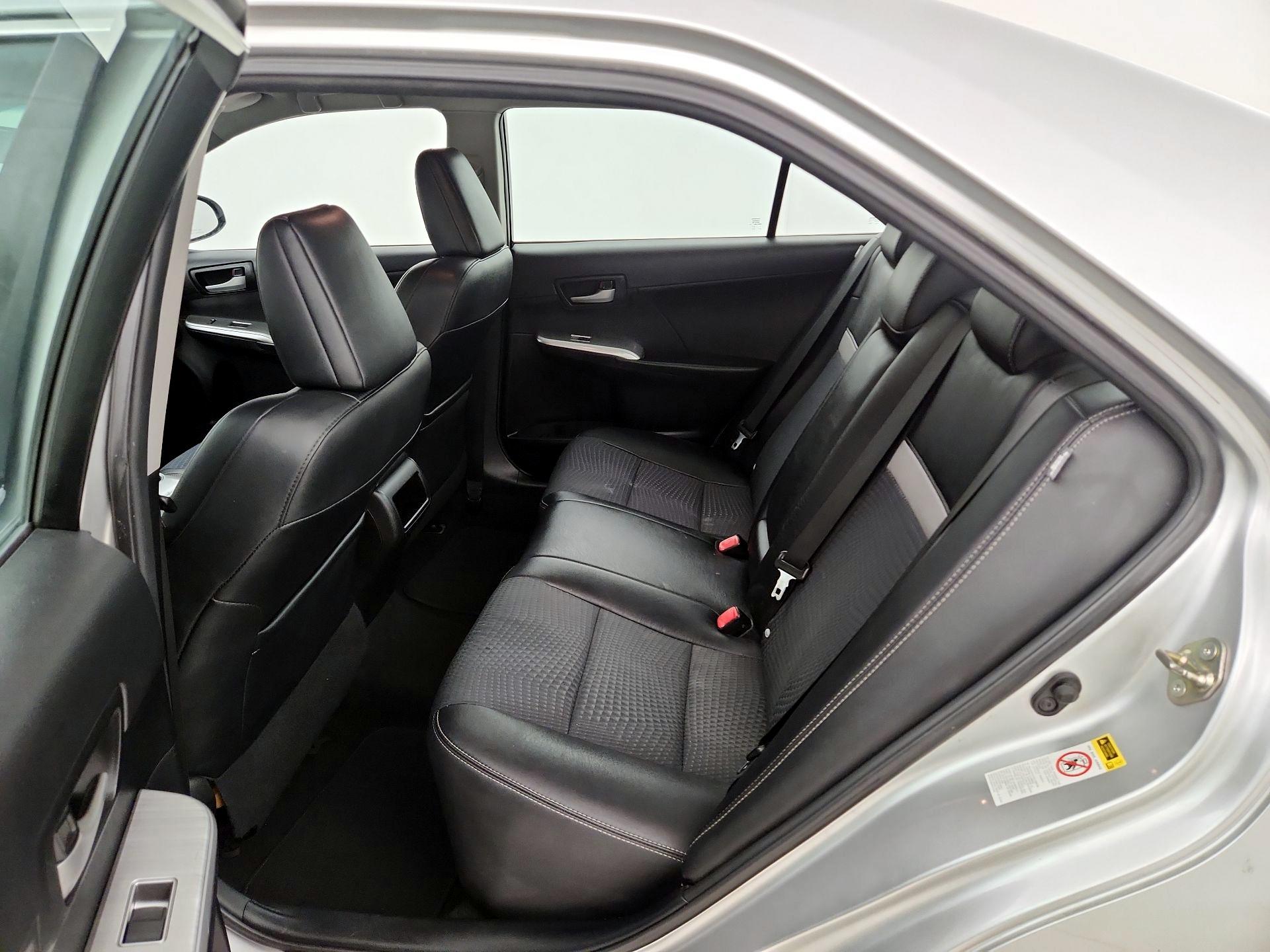 Thumbnail: 2014 Toyota Camry - 20