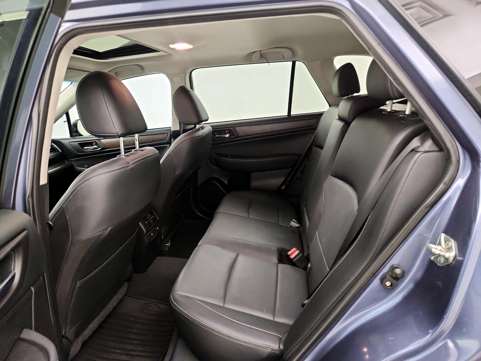 Thumbnail: 2017 Subaru Outback - 18