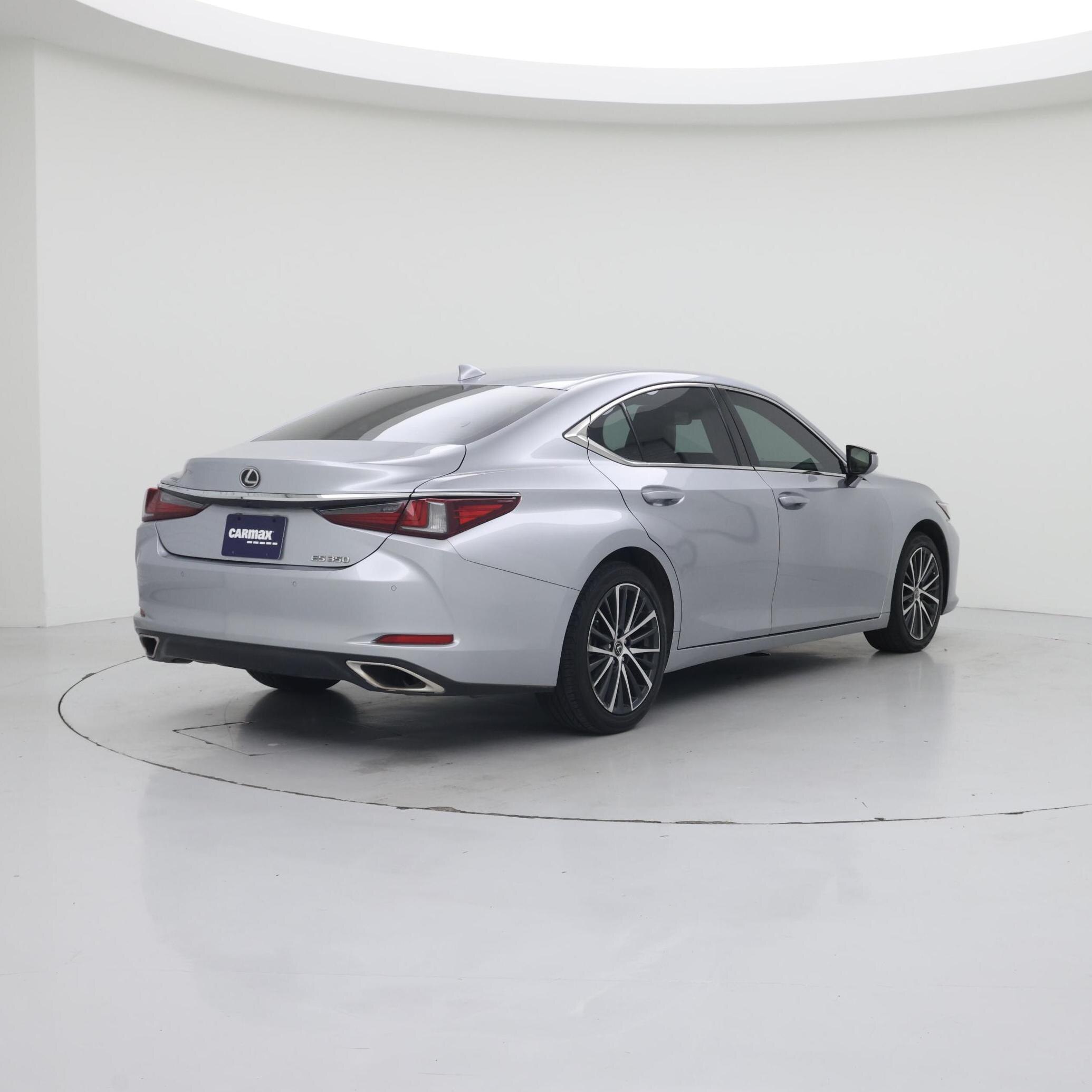 Thumbnail: 2023 Lexus ES - 8