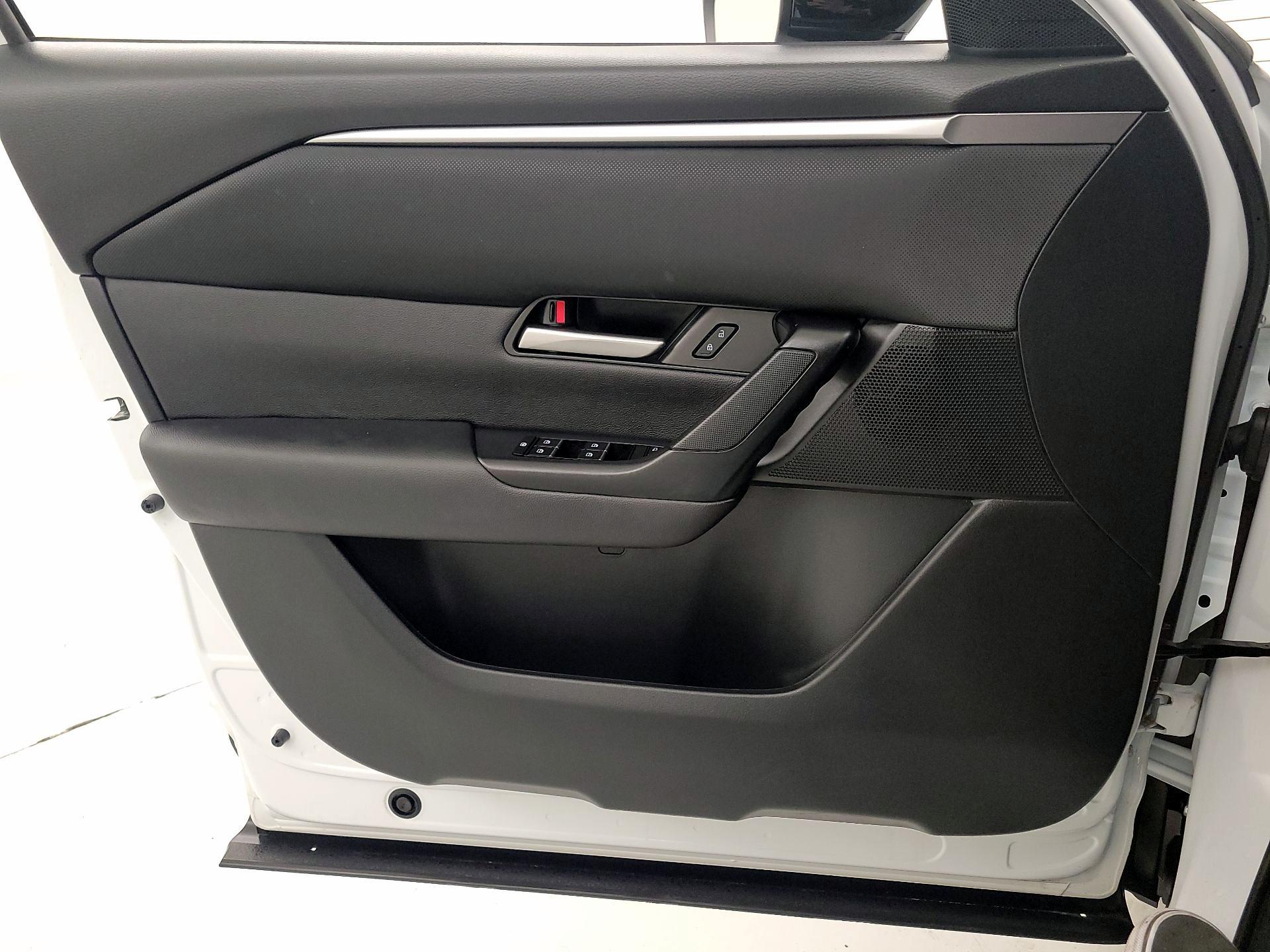 Thumbnail: 2025 Mazda CX-50 - 12