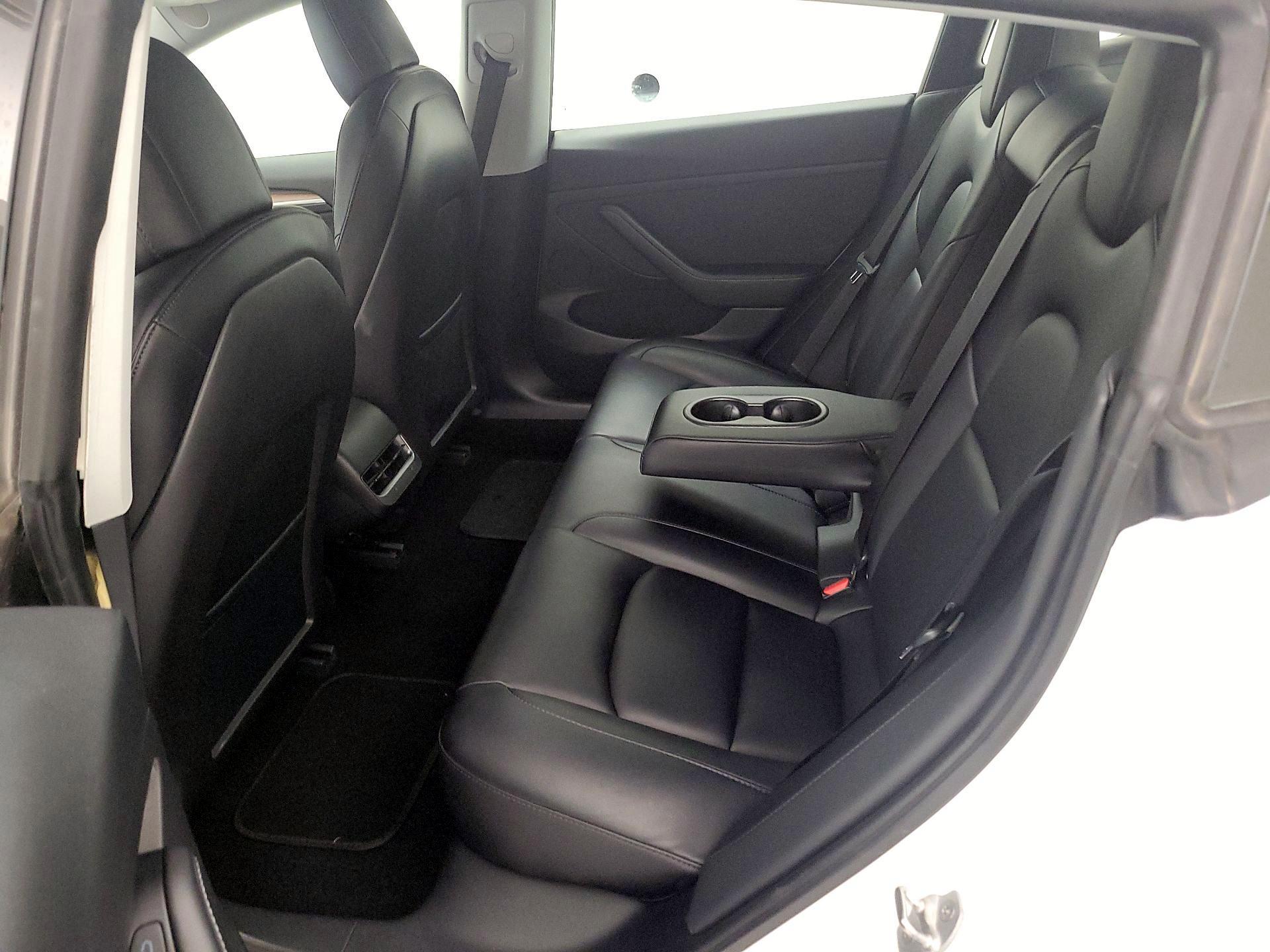 Thumbnail: 2021 Tesla Model 3 - 20