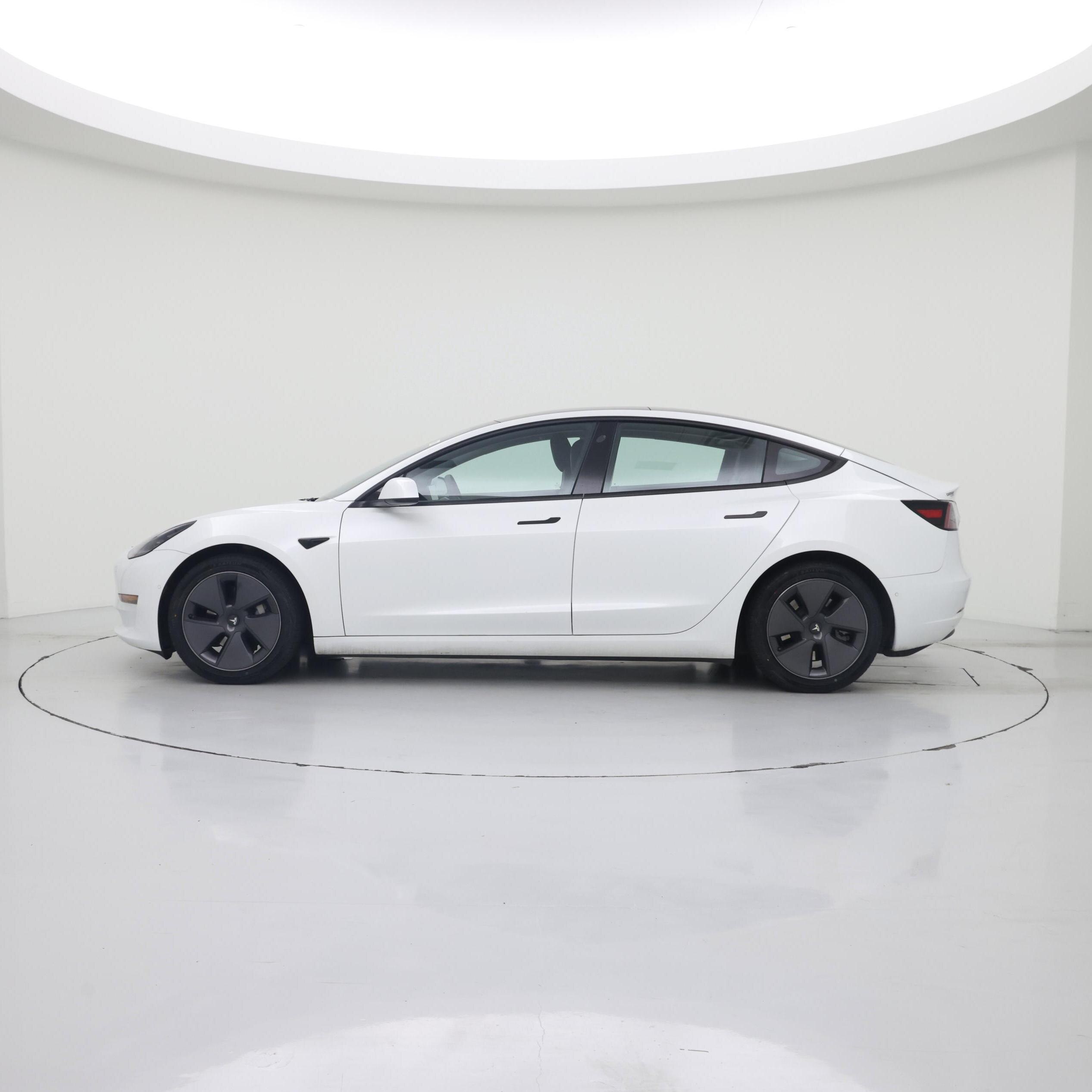 Thumbnail: 2021 Tesla Model 3 - 3