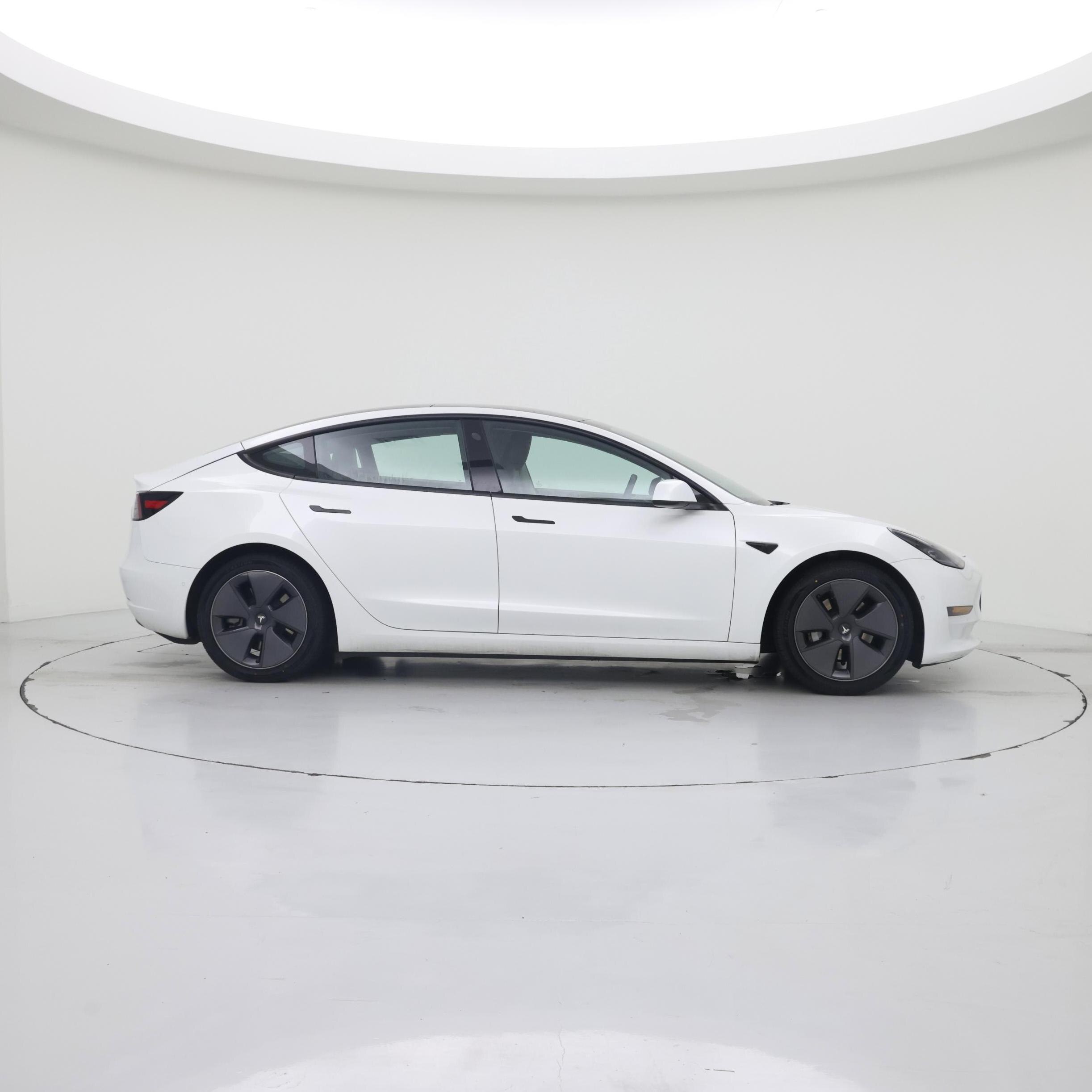 Thumbnail: 2021 Tesla Model 3 - 7