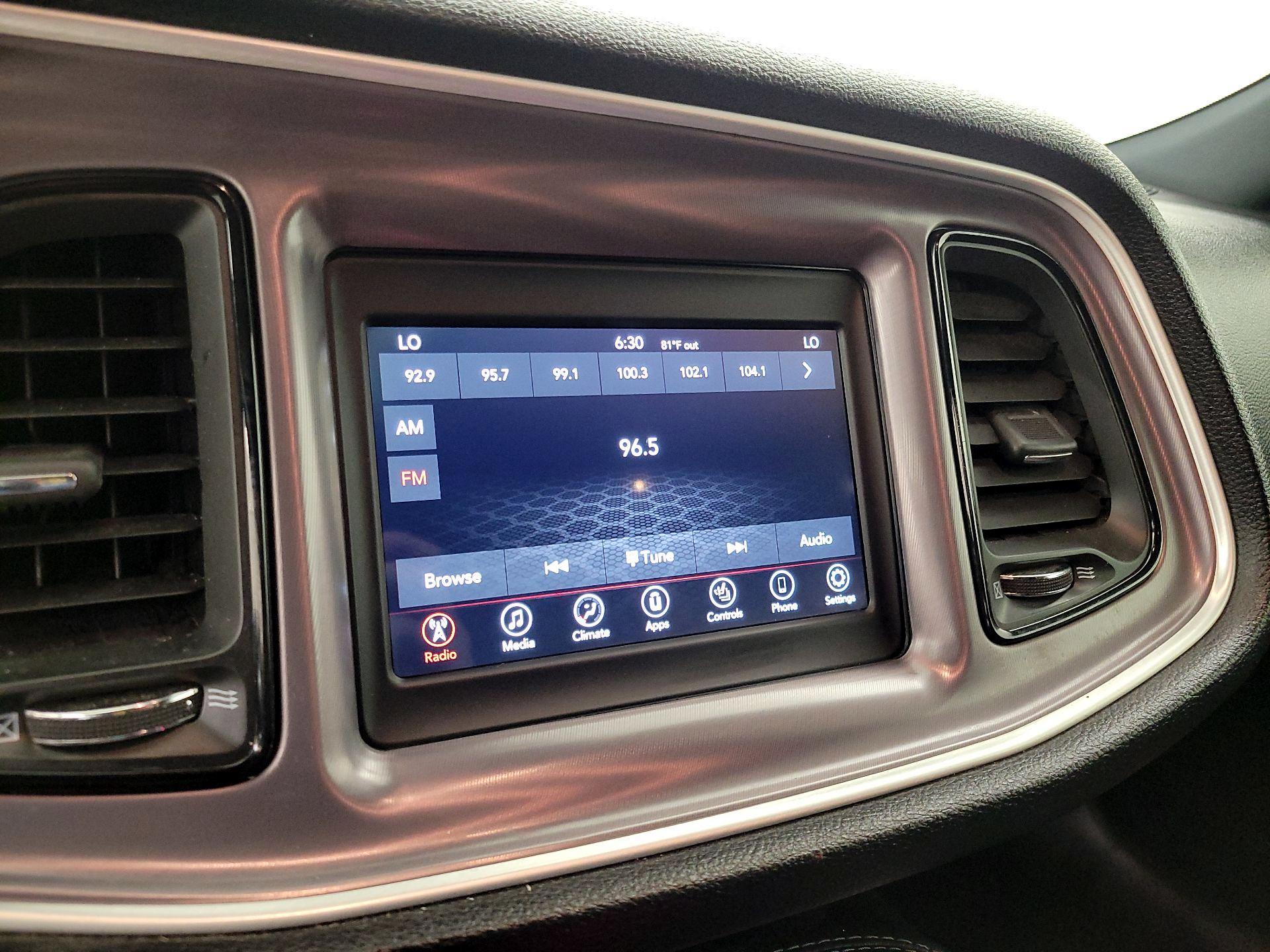 Thumbnail: 2019 Dodge Challenger - 15